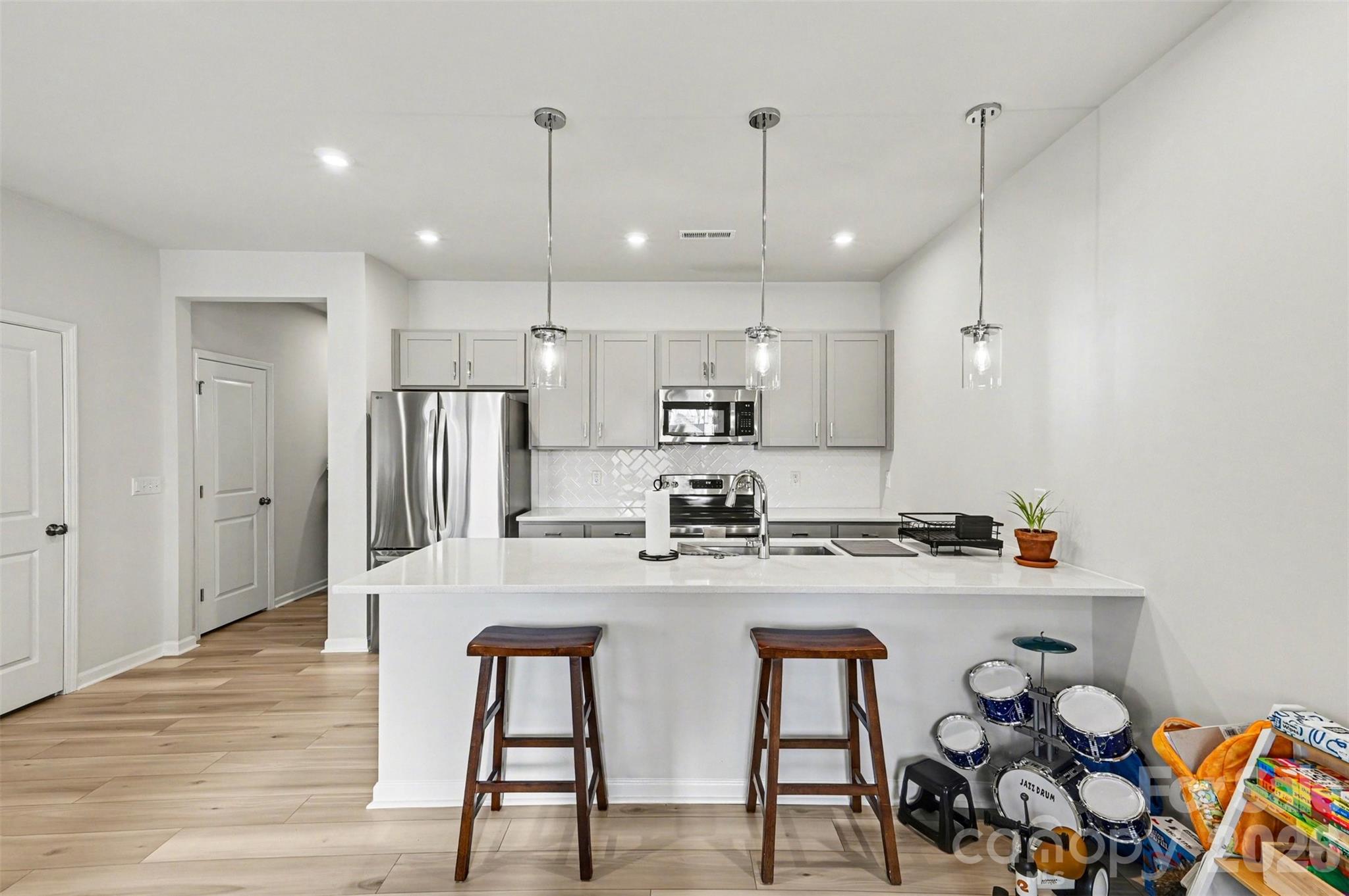 3132 Hutton Gardens Lane — Charlotte