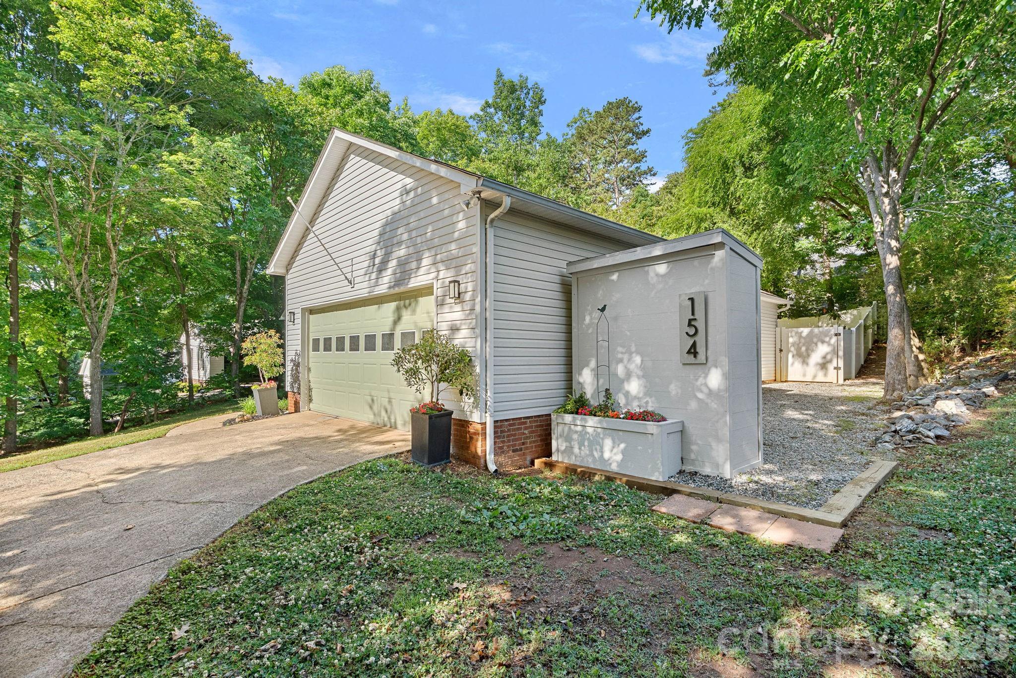 154 Quiet Cove Road — Mooresville