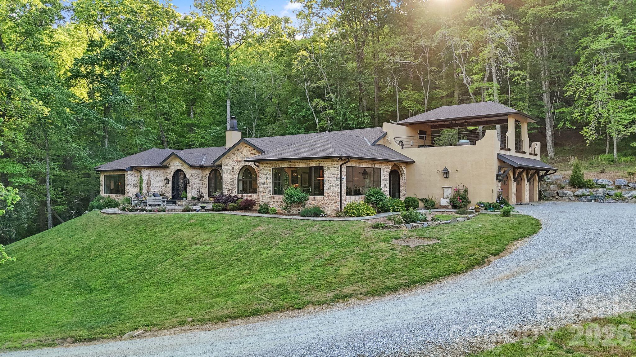 959 & 957 Dave Whitaker Road — Horse Shoe
