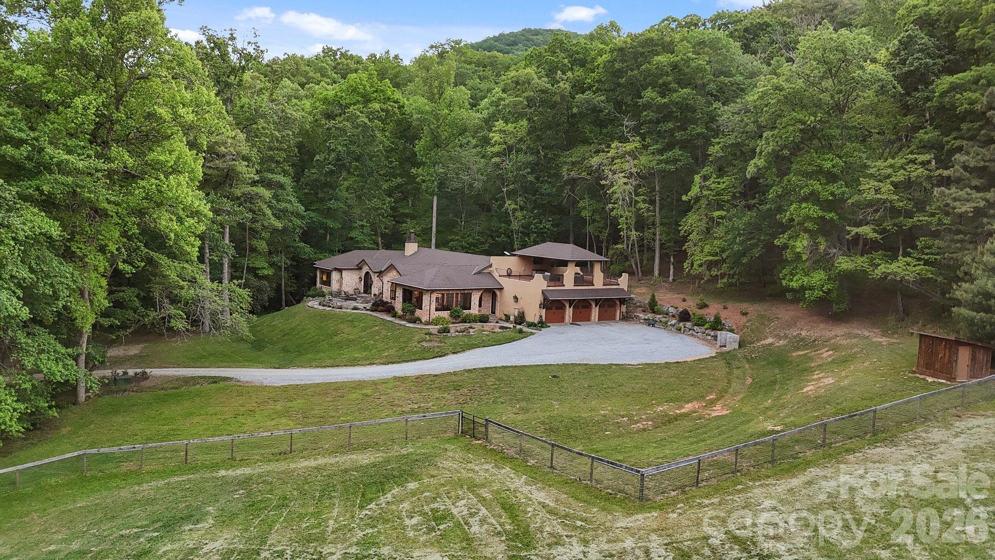 959 & 957 Dave Whitaker Road — Horse Shoe