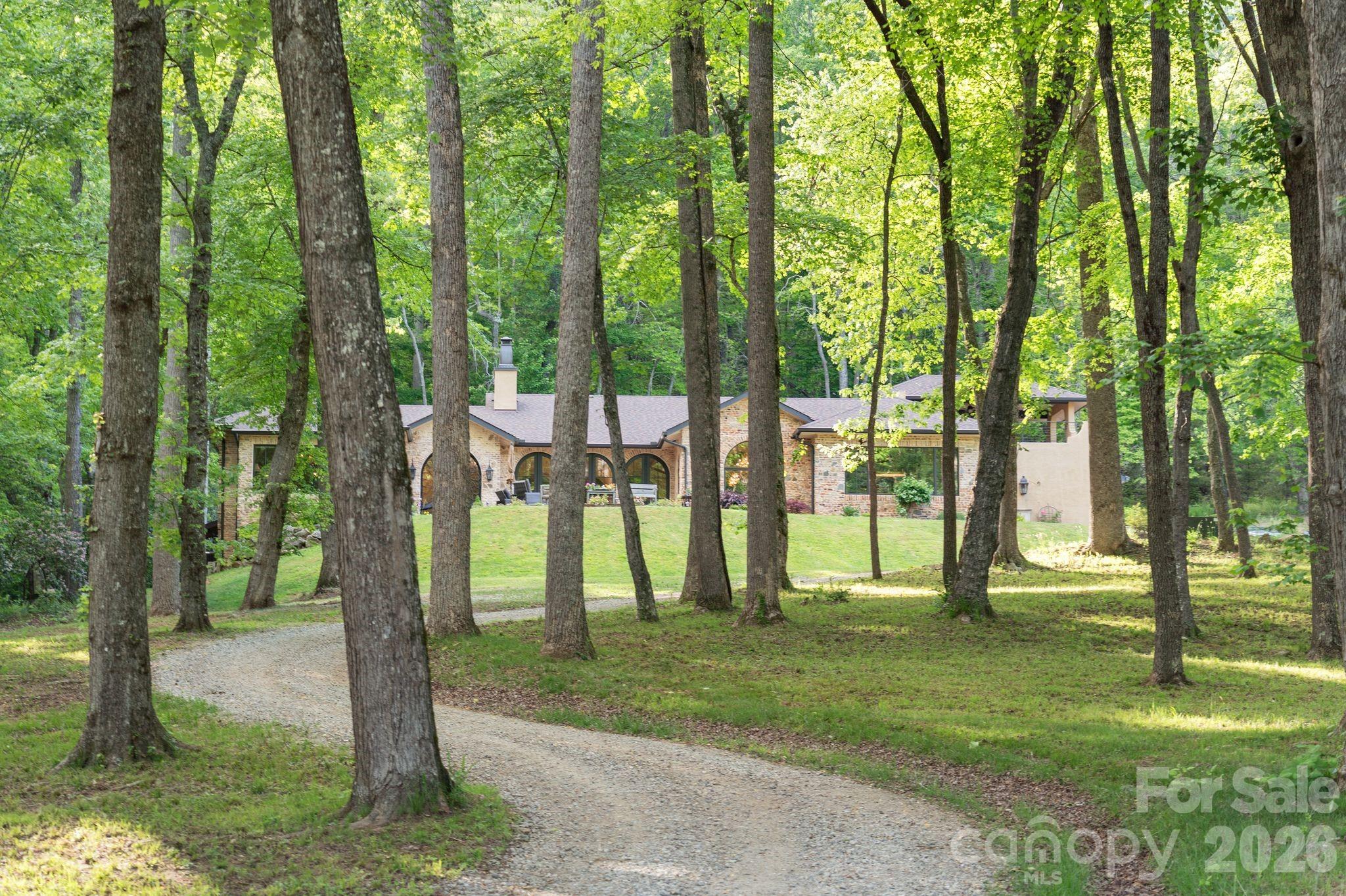 959 & 957 Dave Whitaker Road — Horse Shoe