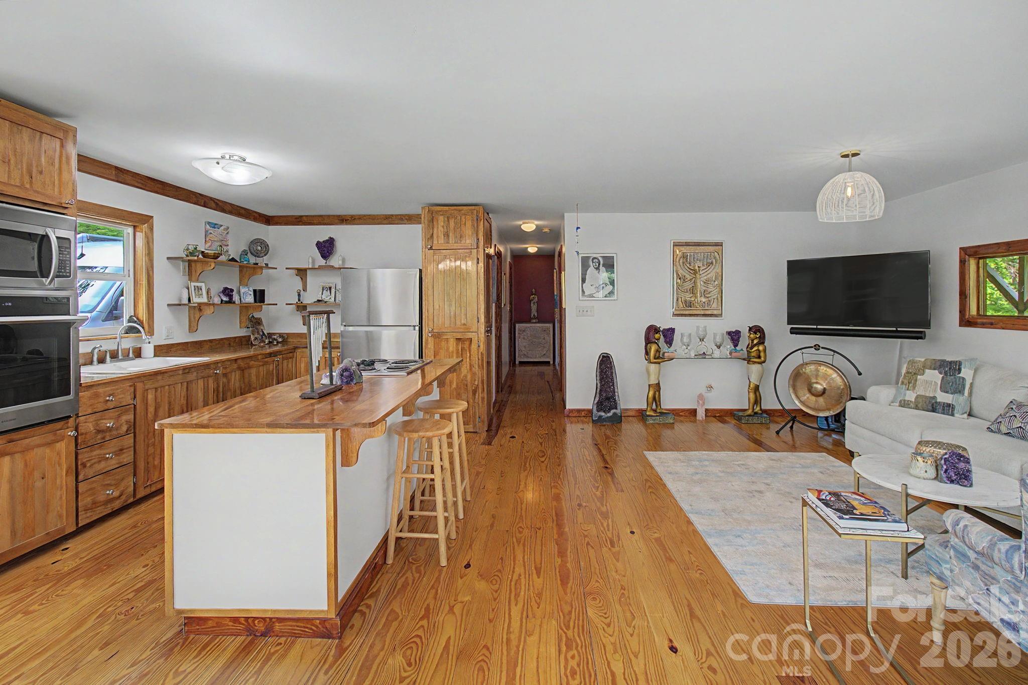 288 Rebel Drive — Hot Springs