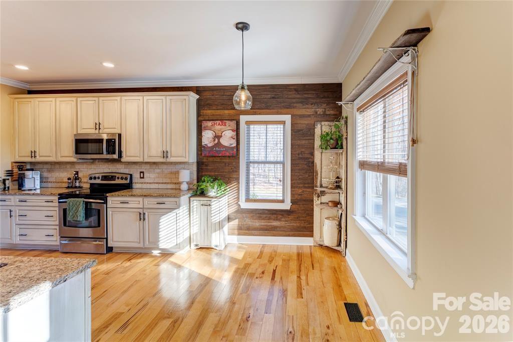 5505 Yorke Street NW — Concord
