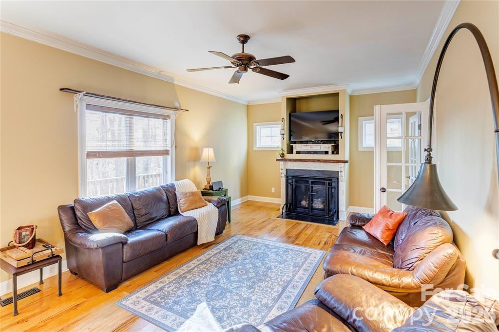 5505 Yorke Street NW — Concord