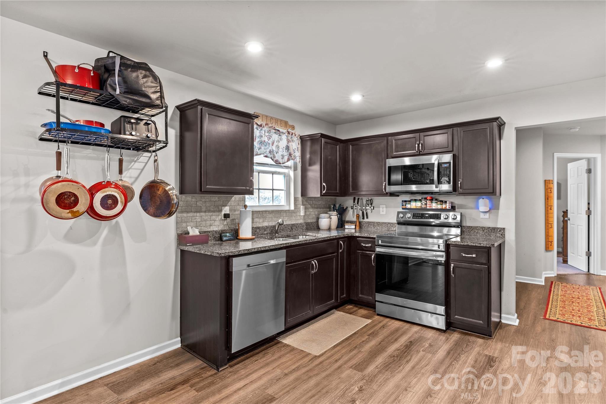 104 Sandtrap Drive — Statesville