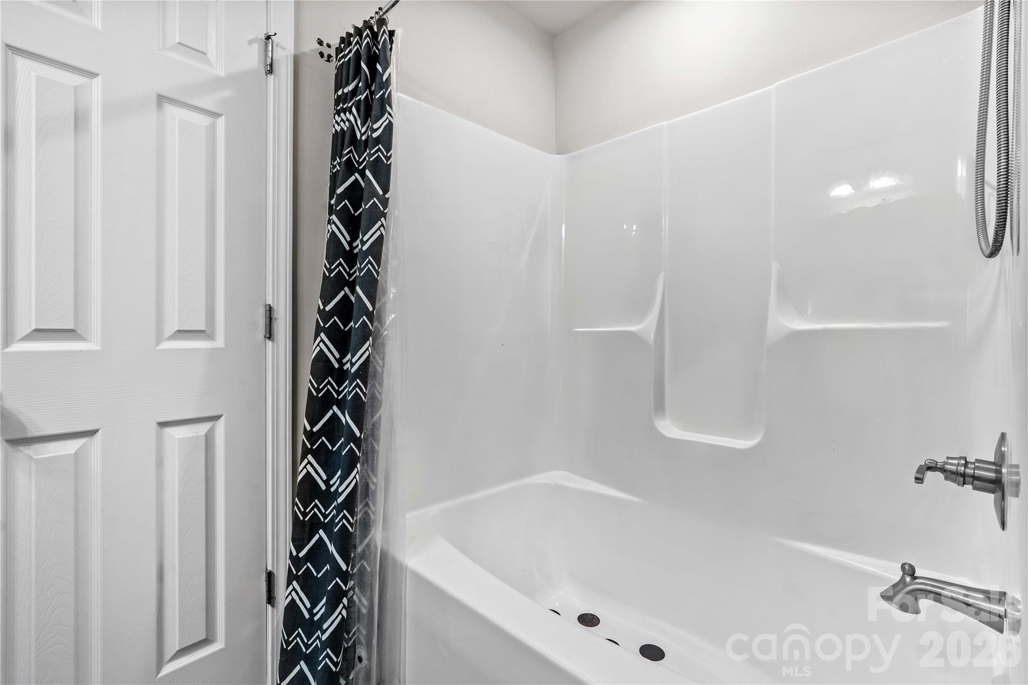 104 Sandtrap Drive — Statesville
