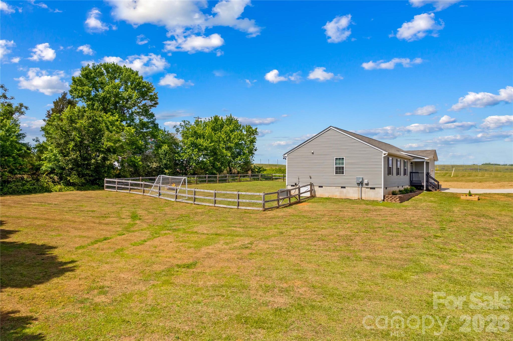 104 Sandtrap Drive — Statesville