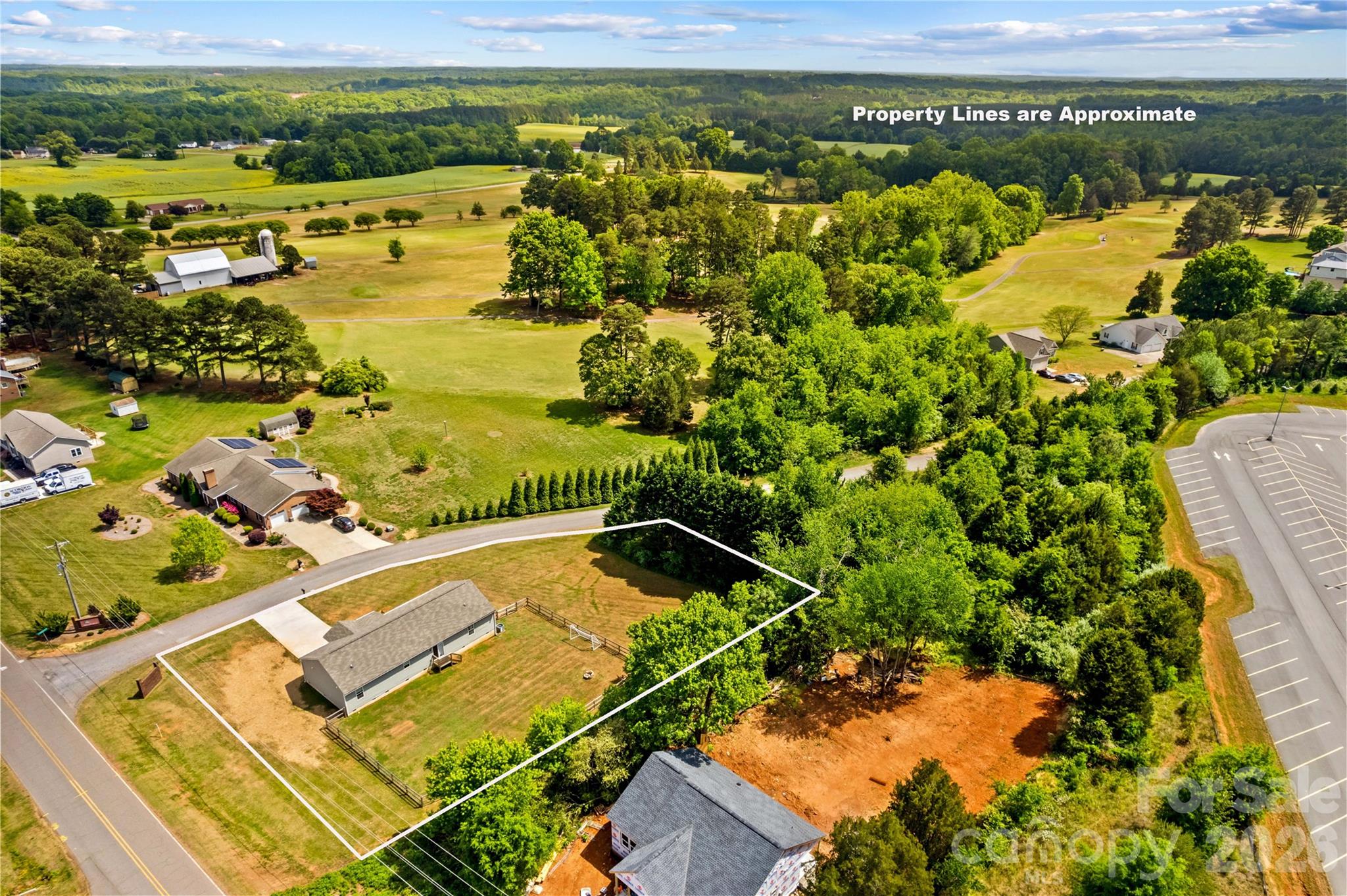 104 Sandtrap Drive — Statesville