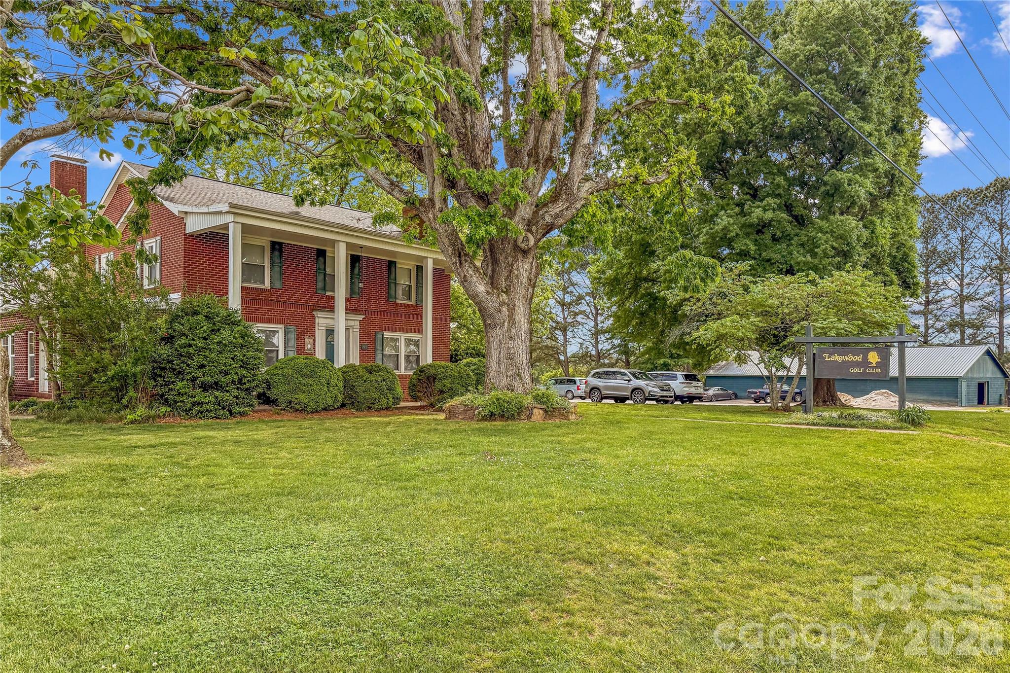 104 Sandtrap Drive — Statesville