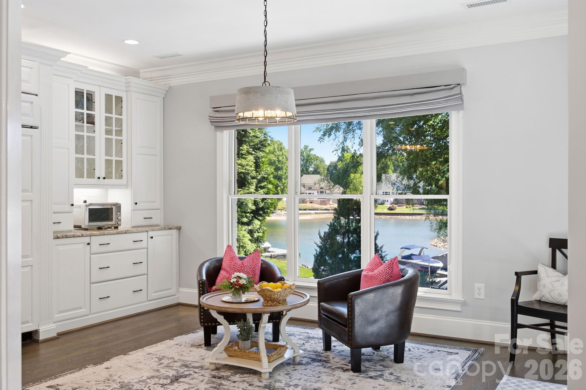 19506 Mary Ardrey Circle — Cornelius