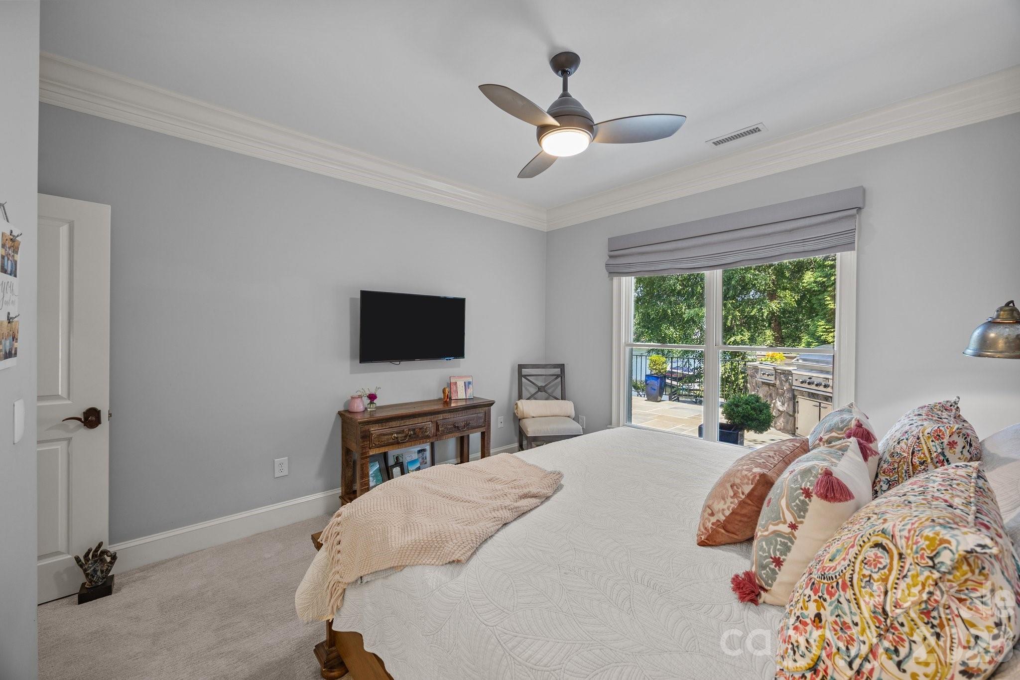 19506 Mary Ardrey Circle — Cornelius