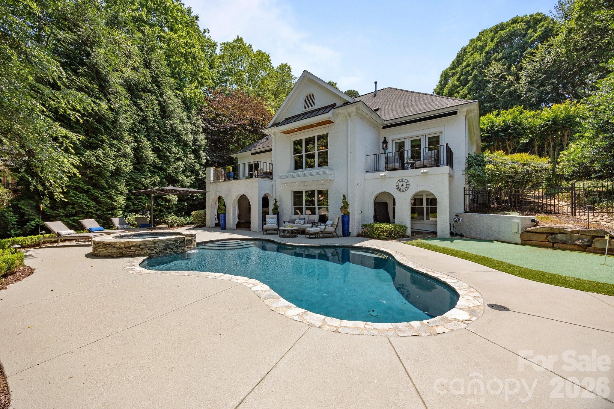 19506 Mary Ardrey Circle — Cornelius