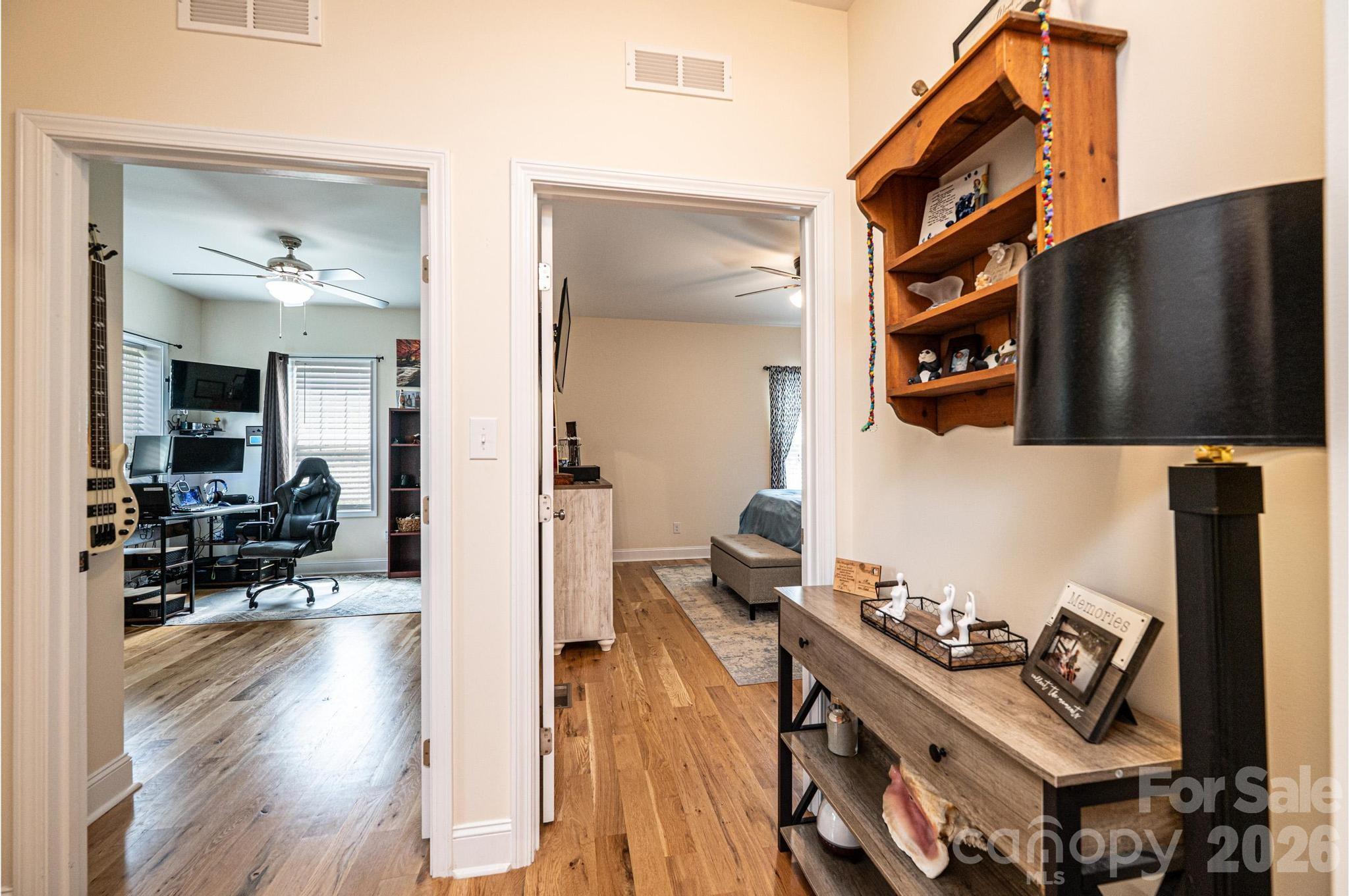 1092 33rd Avenue Loop NE — Hickory