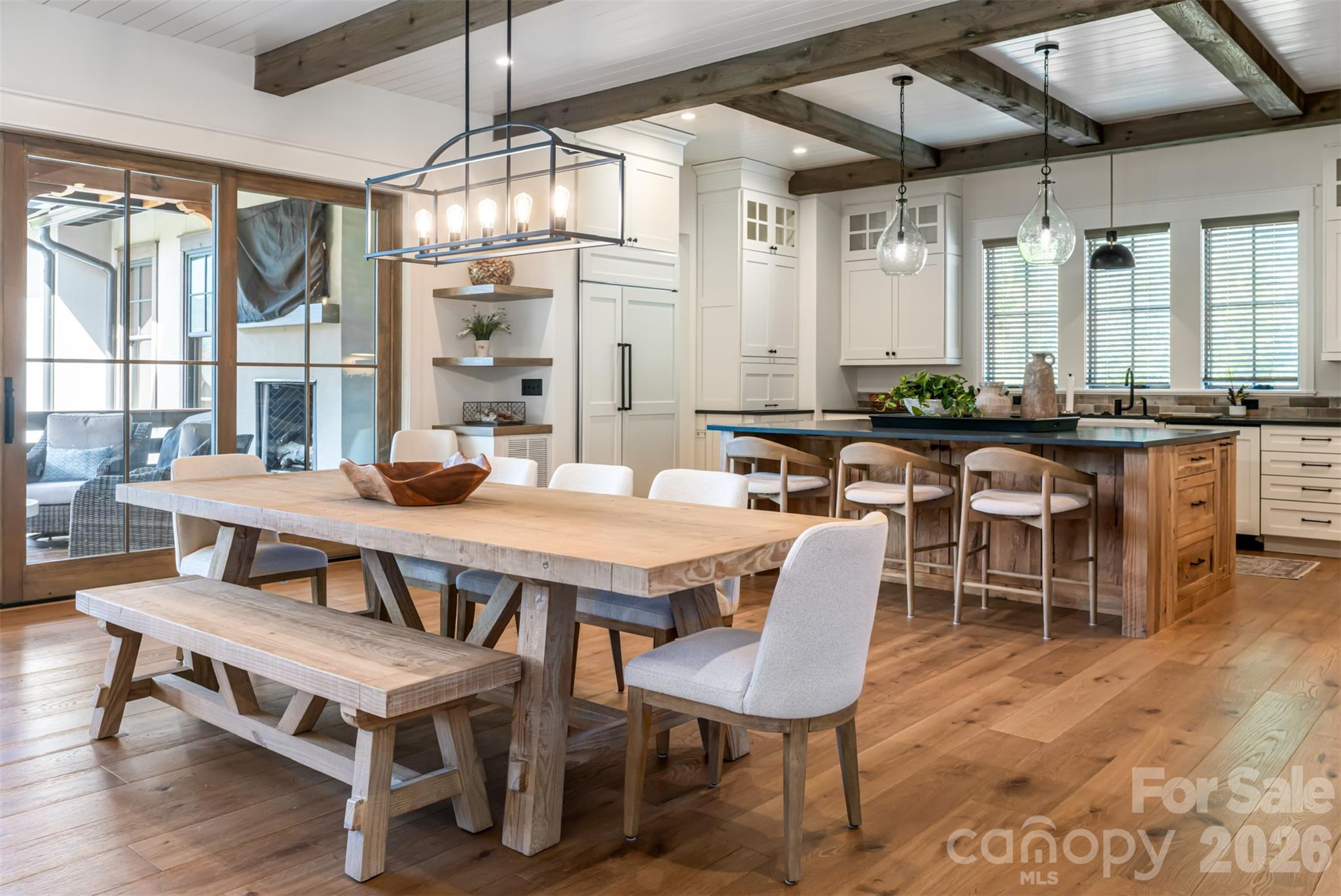 25 Rantis Lane — Black Mountain