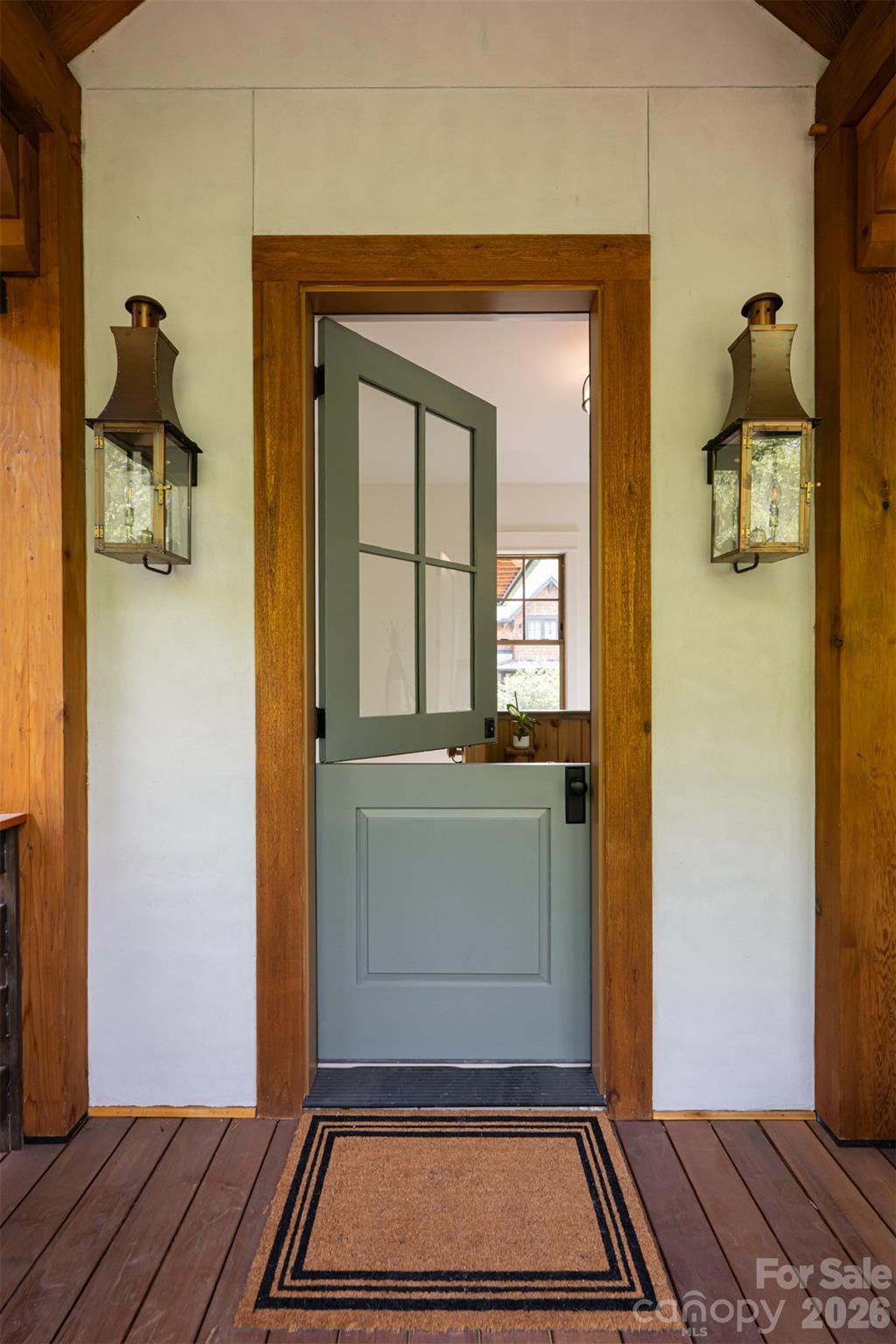 25 Rantis Lane — Black Mountain