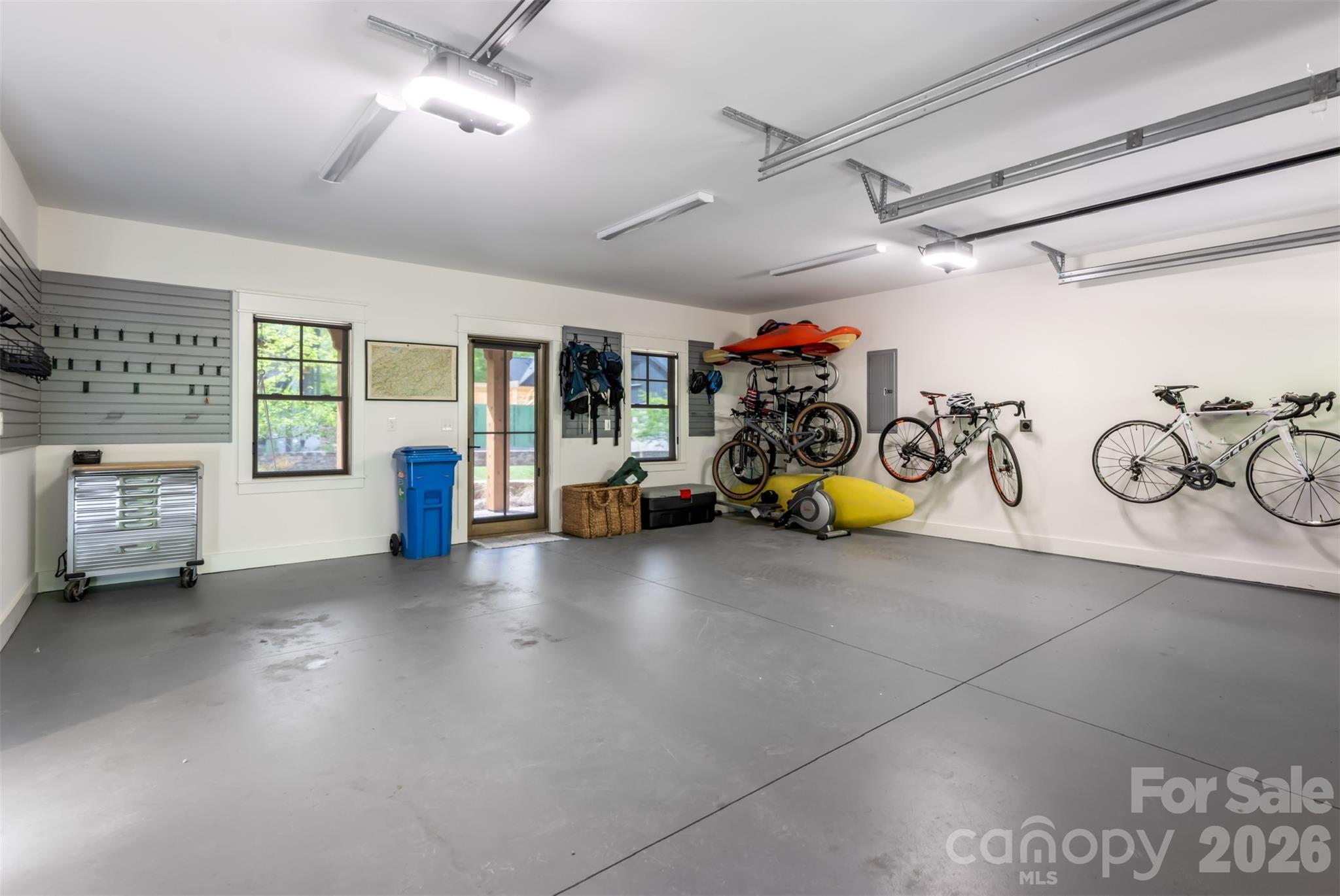 25 Rantis Lane — Black Mountain