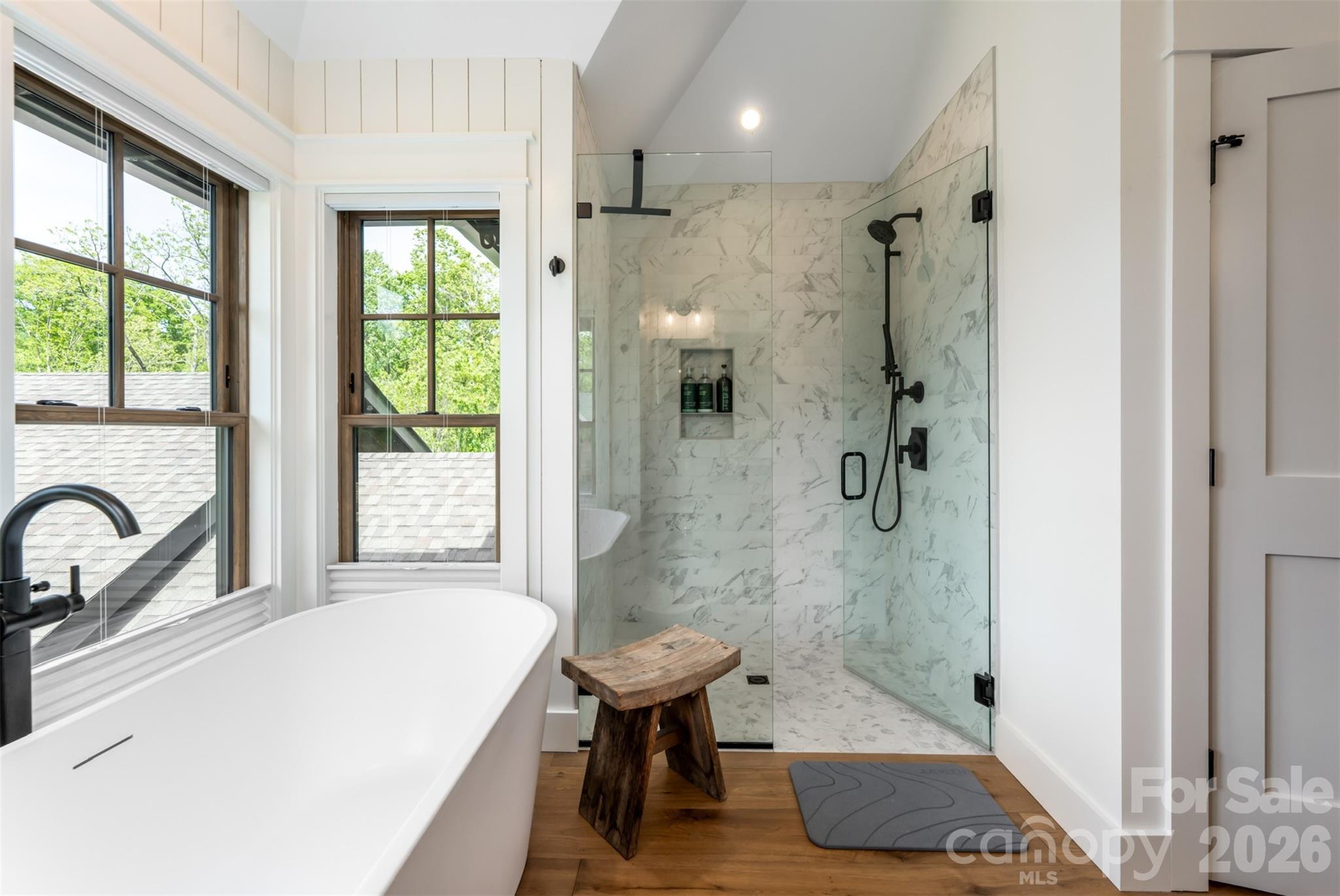 25 Rantis Lane — Black Mountain