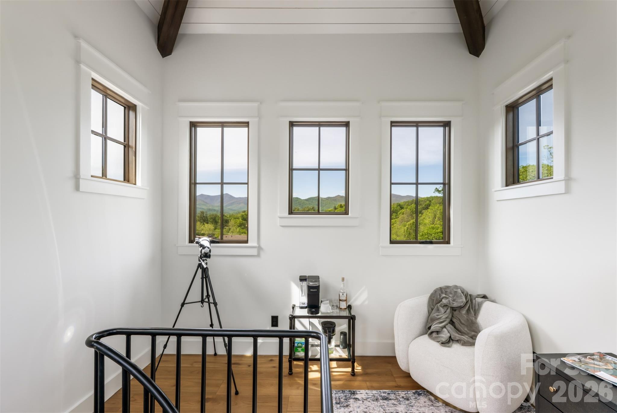 25 Rantis Lane — Black Mountain