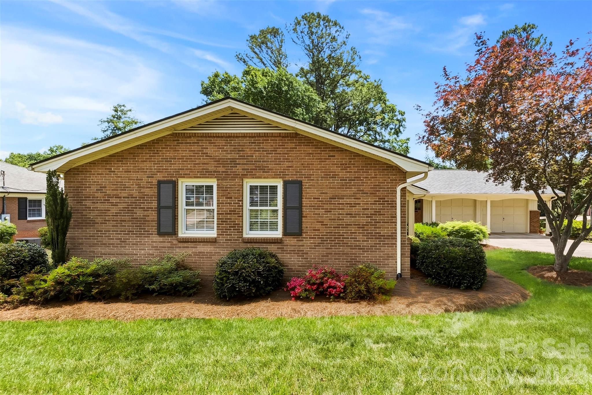 344 Flanagans Lane — Gastonia