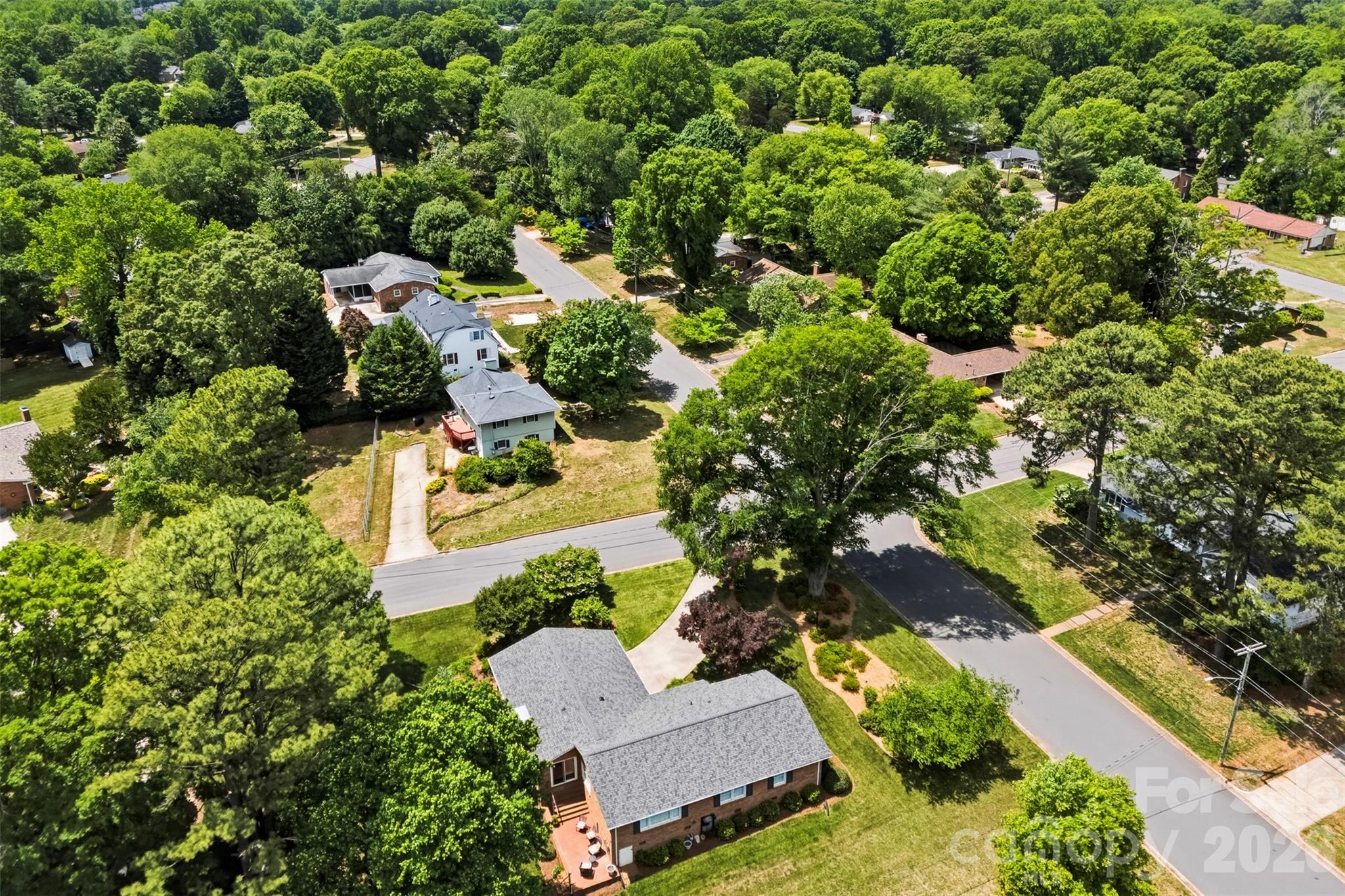 344 Flanagans Lane — Gastonia