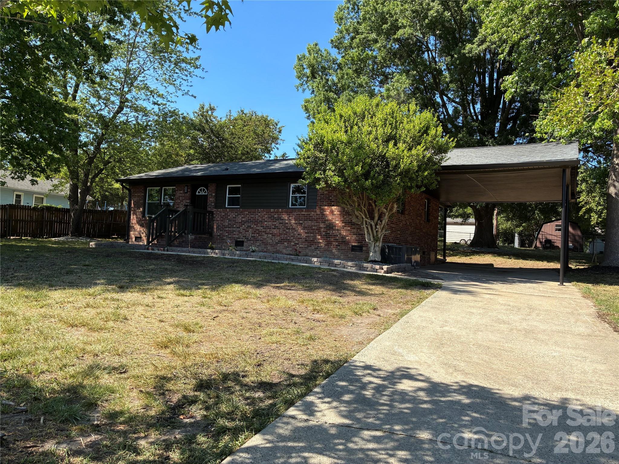 103 Sunset Lane — Bessemer City