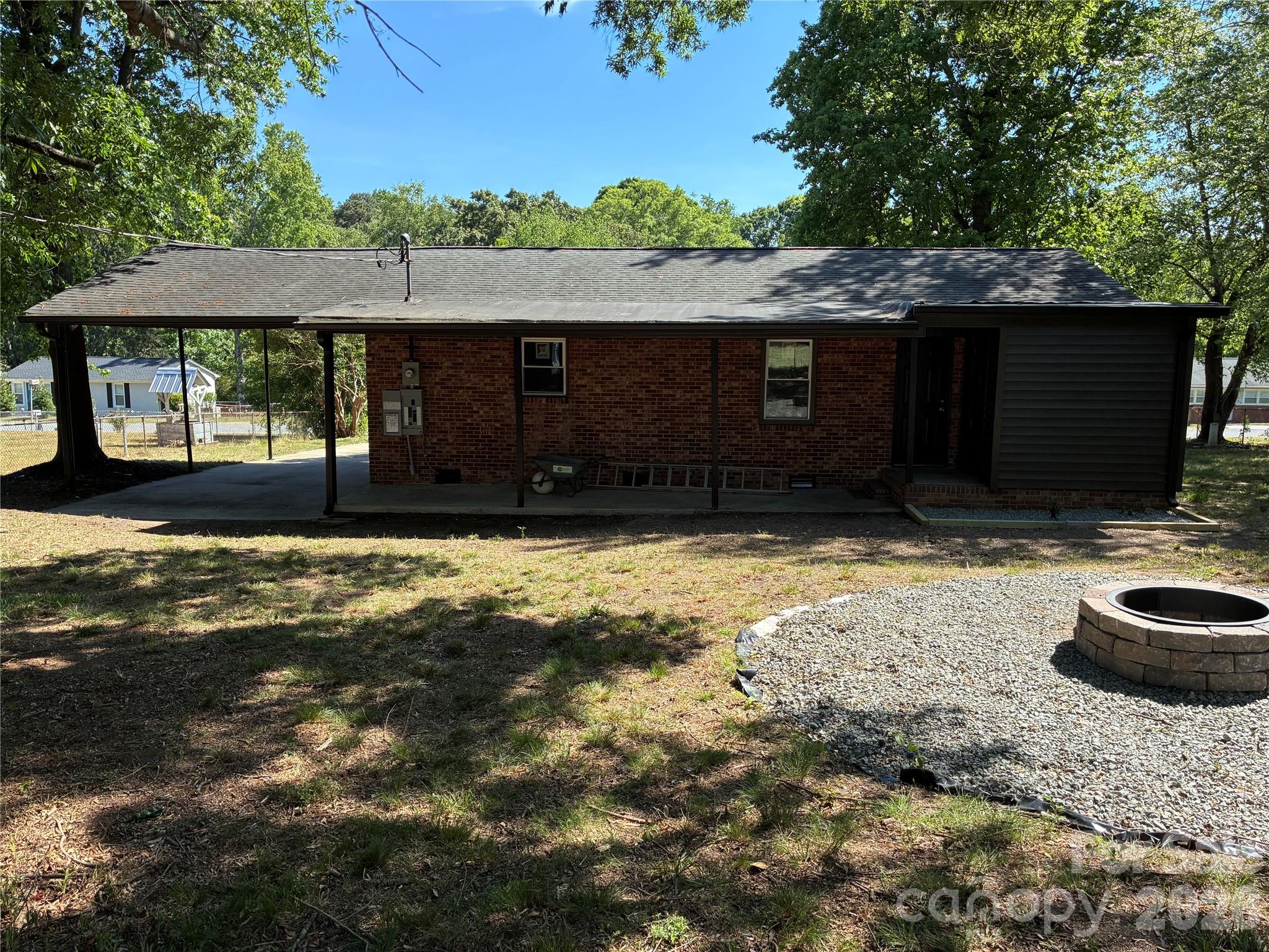 103 Sunset Lane — Bessemer City