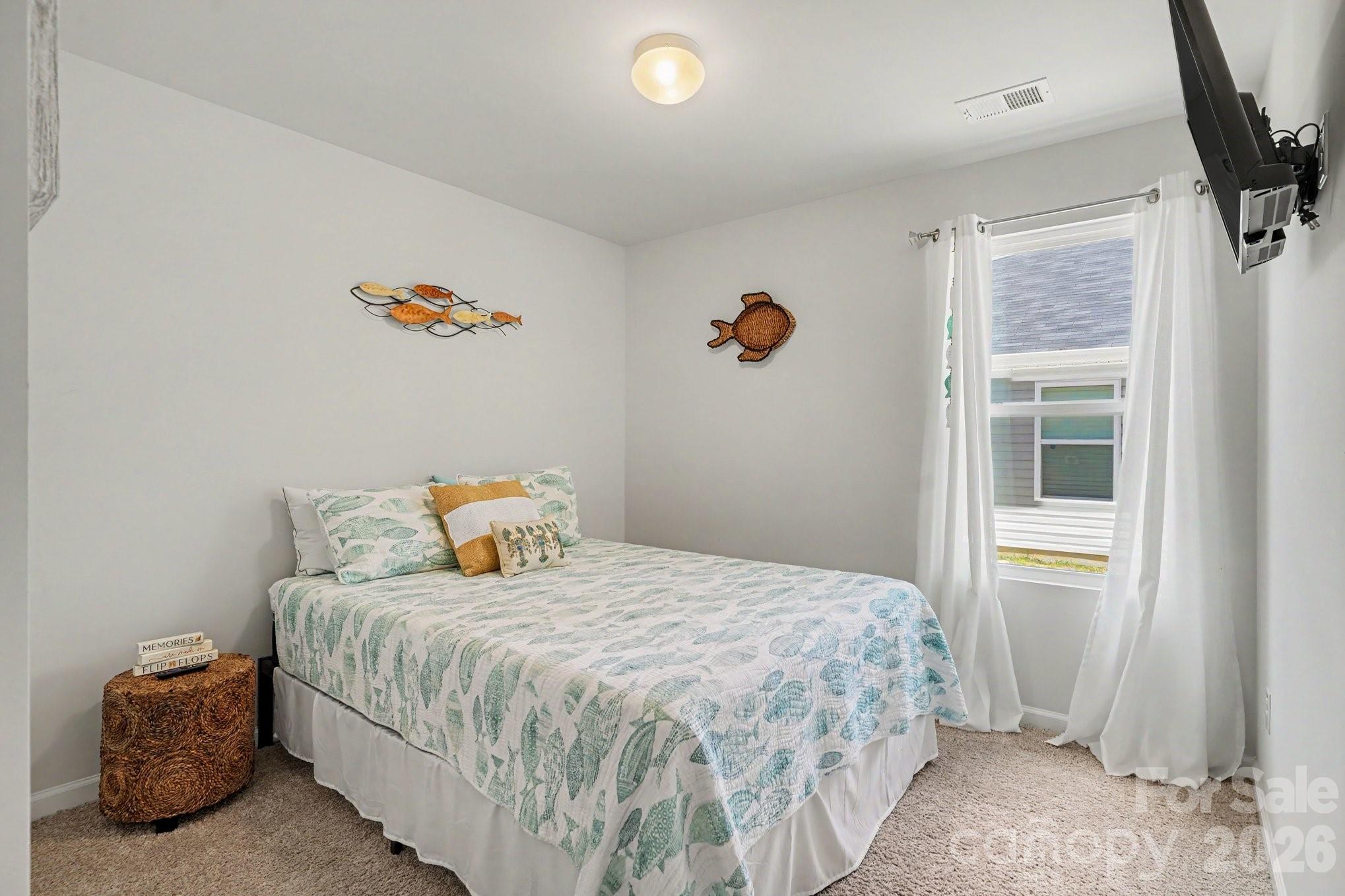 777 Landmark Cove — Calabash