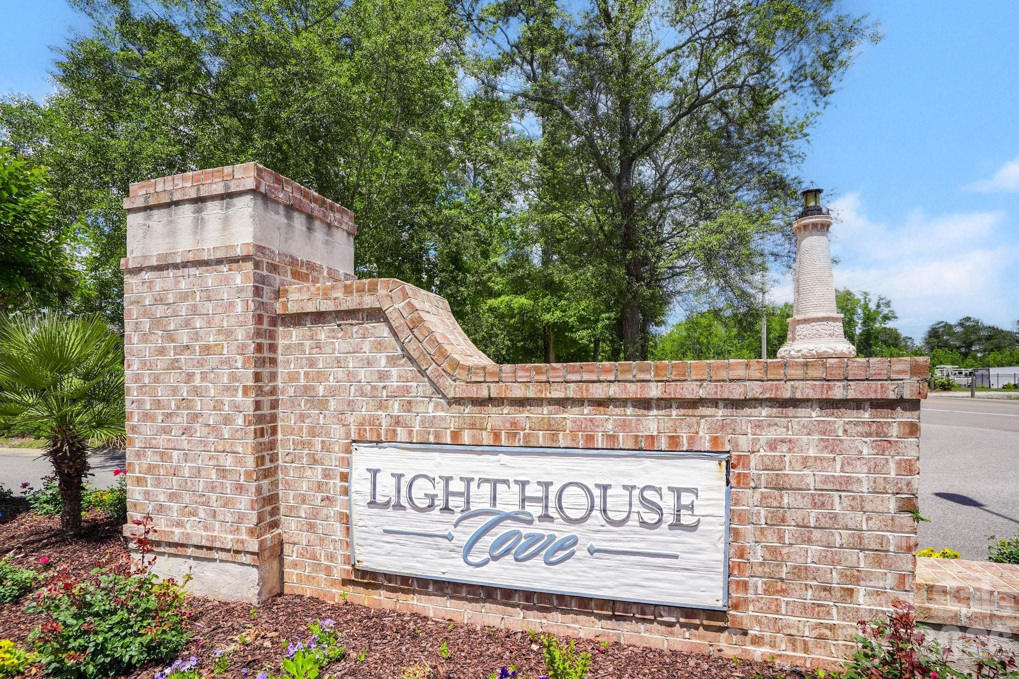 777 Landmark Cove — Calabash