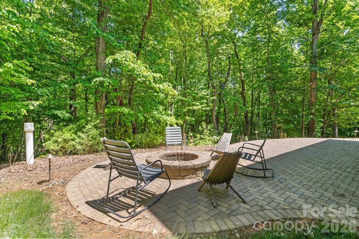 625 Ennis Road — Waxhaw