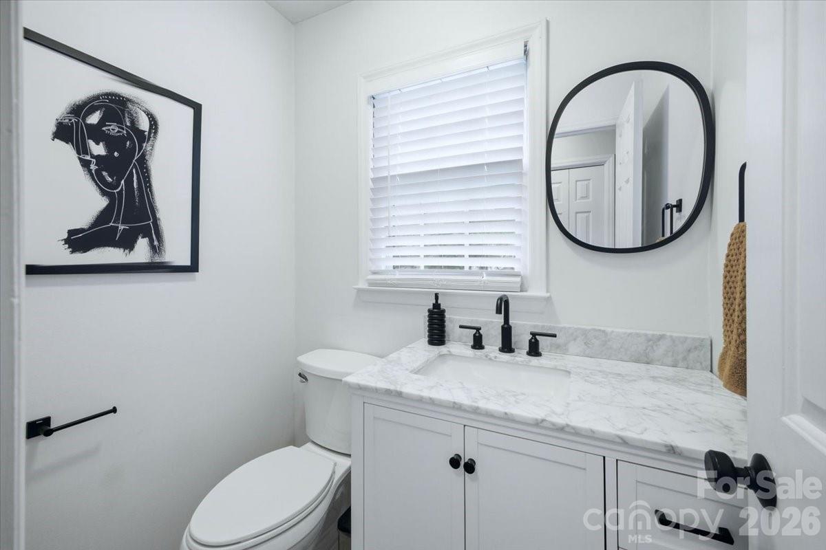 2726 Heidleburg Lane — Charlotte