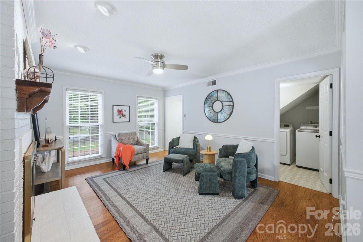 2726 Heidleburg Lane — Charlotte