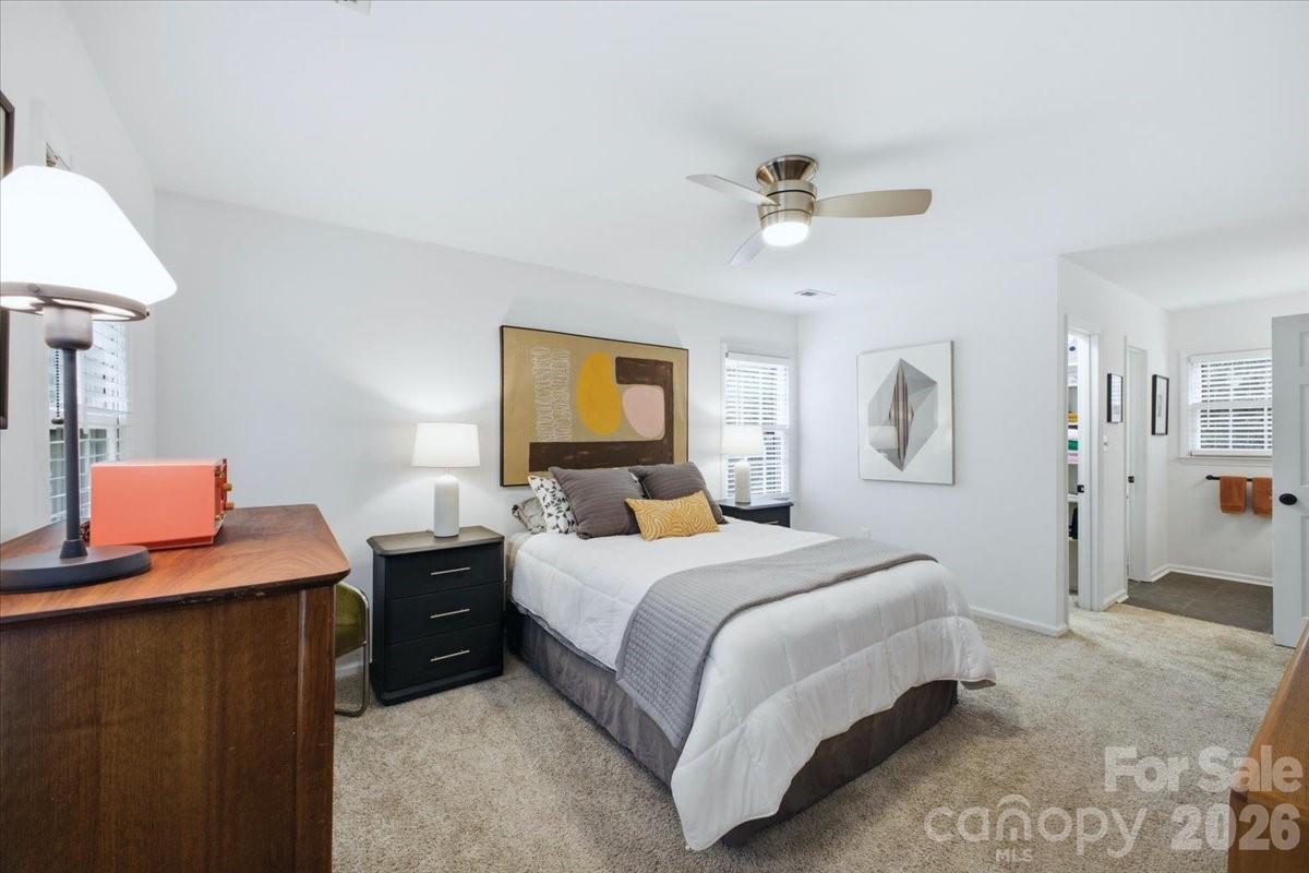 2726 Heidleburg Lane — Charlotte