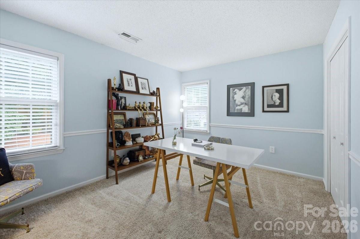 2726 Heidleburg Lane — Charlotte