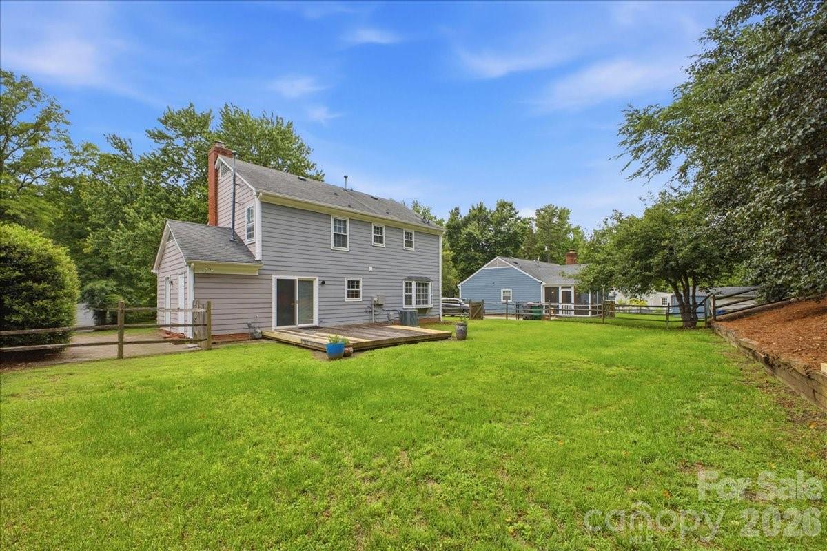 2726 Heidleburg Lane — Charlotte
