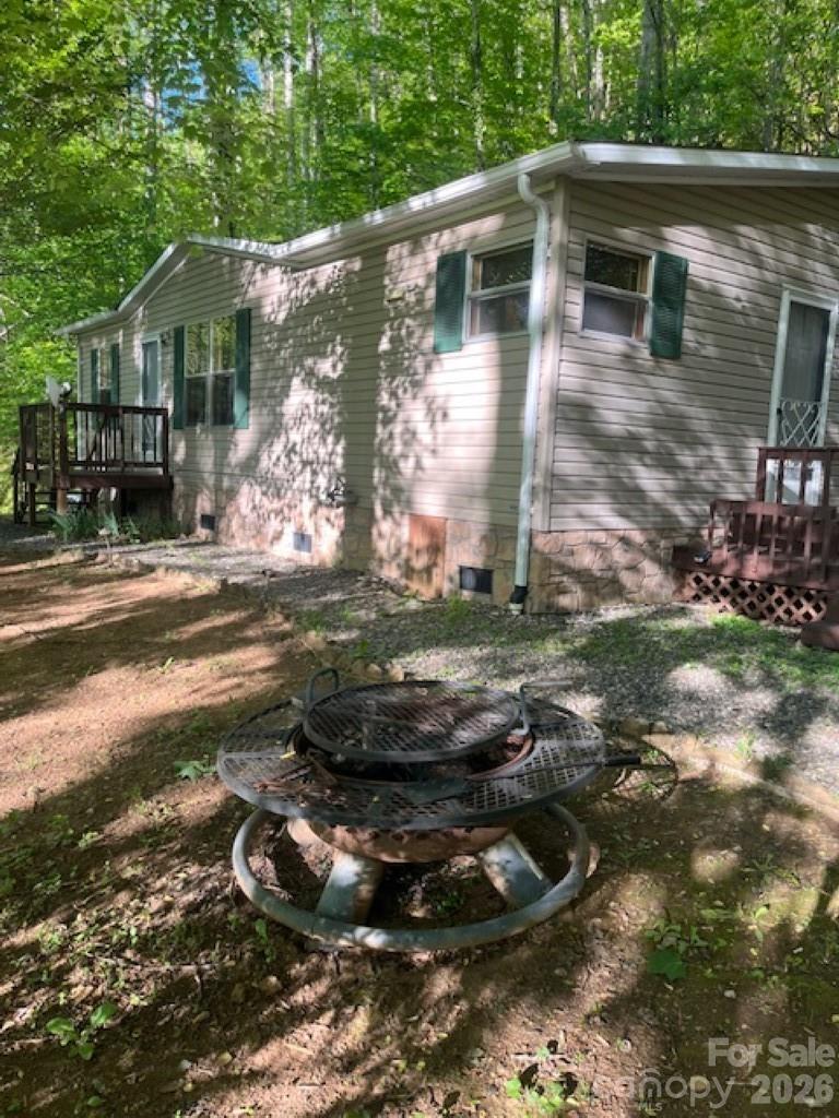 50 E Wabash Drive — Sylva
