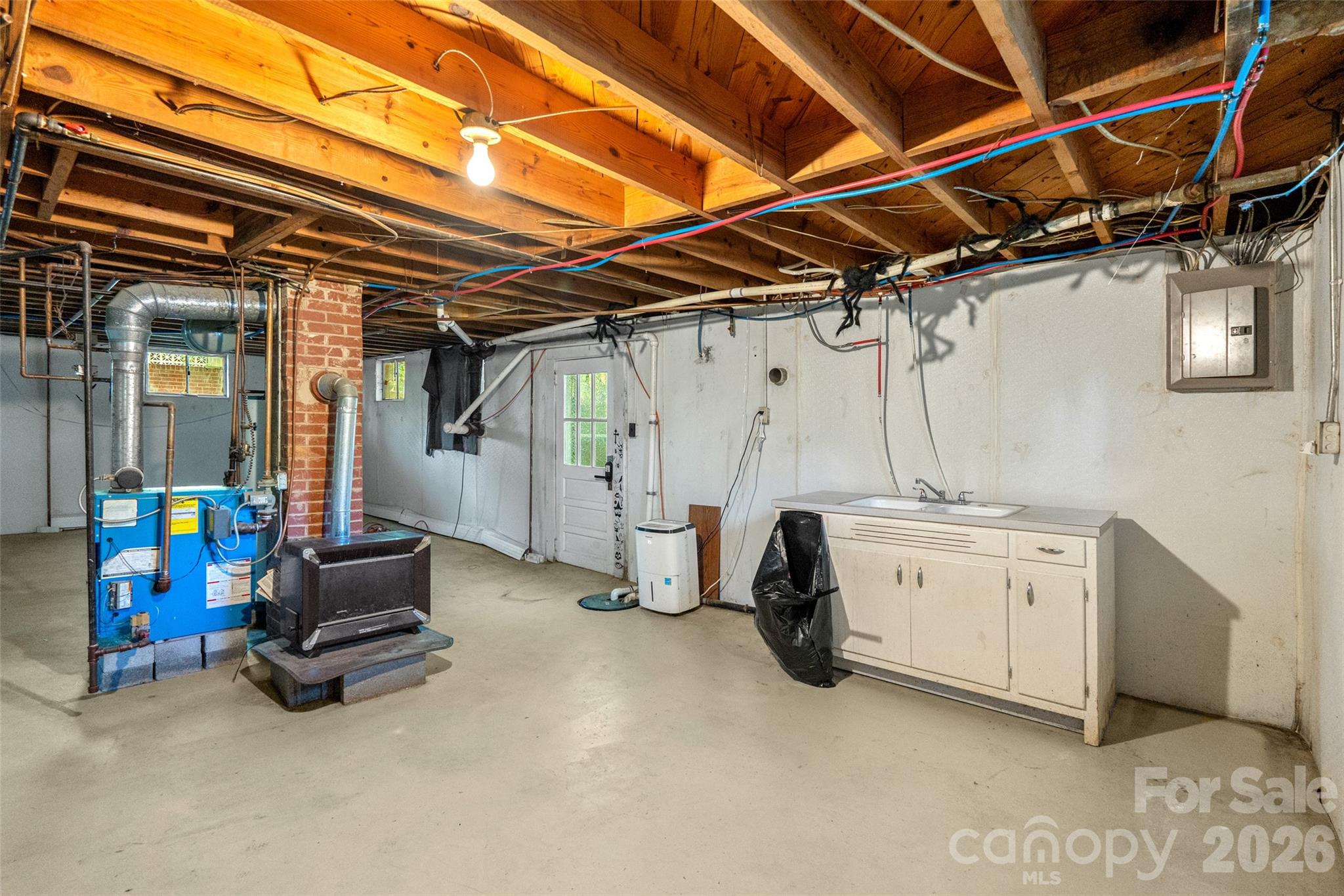 412 Eastside Drive — Statesville