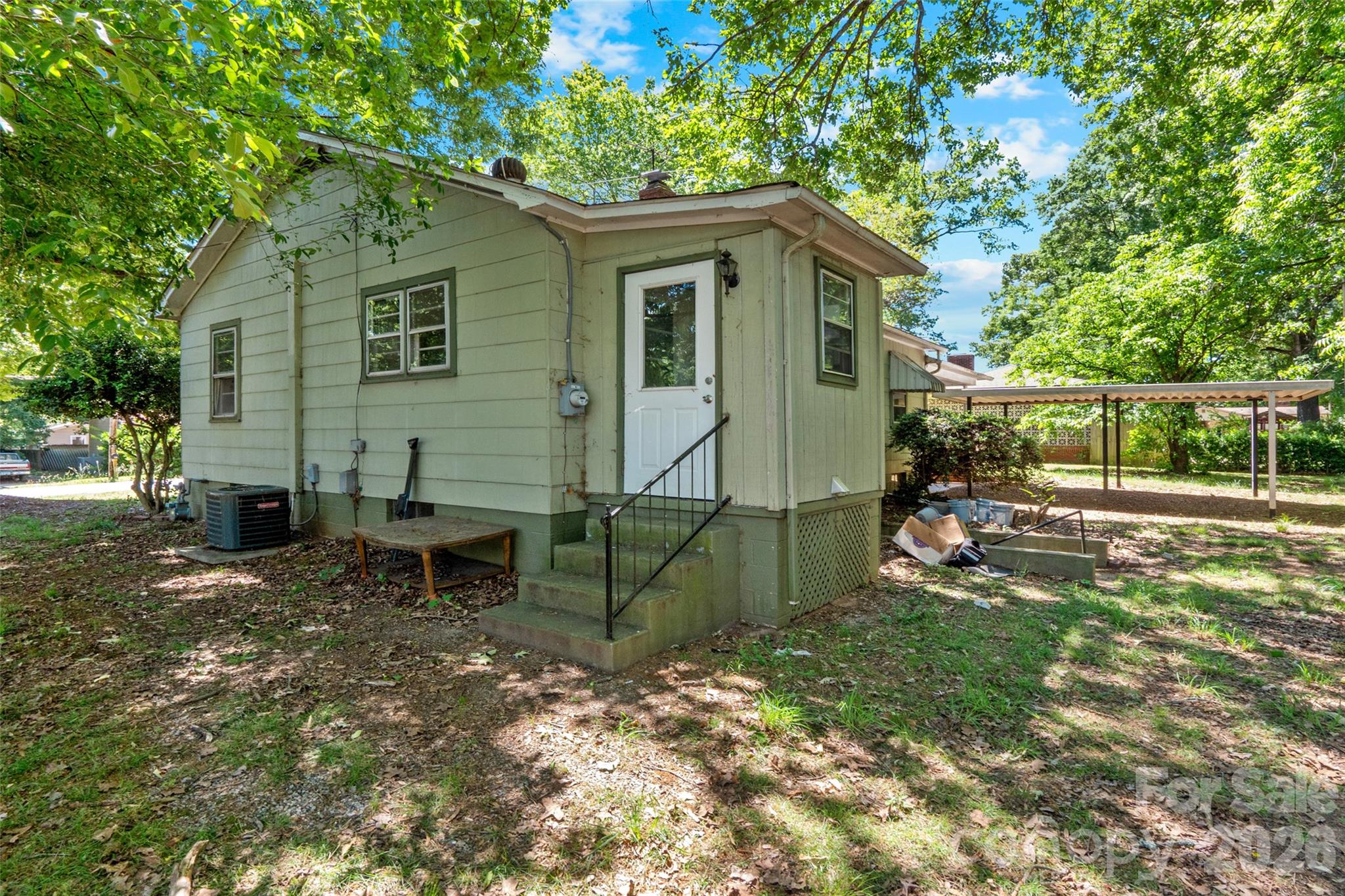 412 Eastside Drive — Statesville
