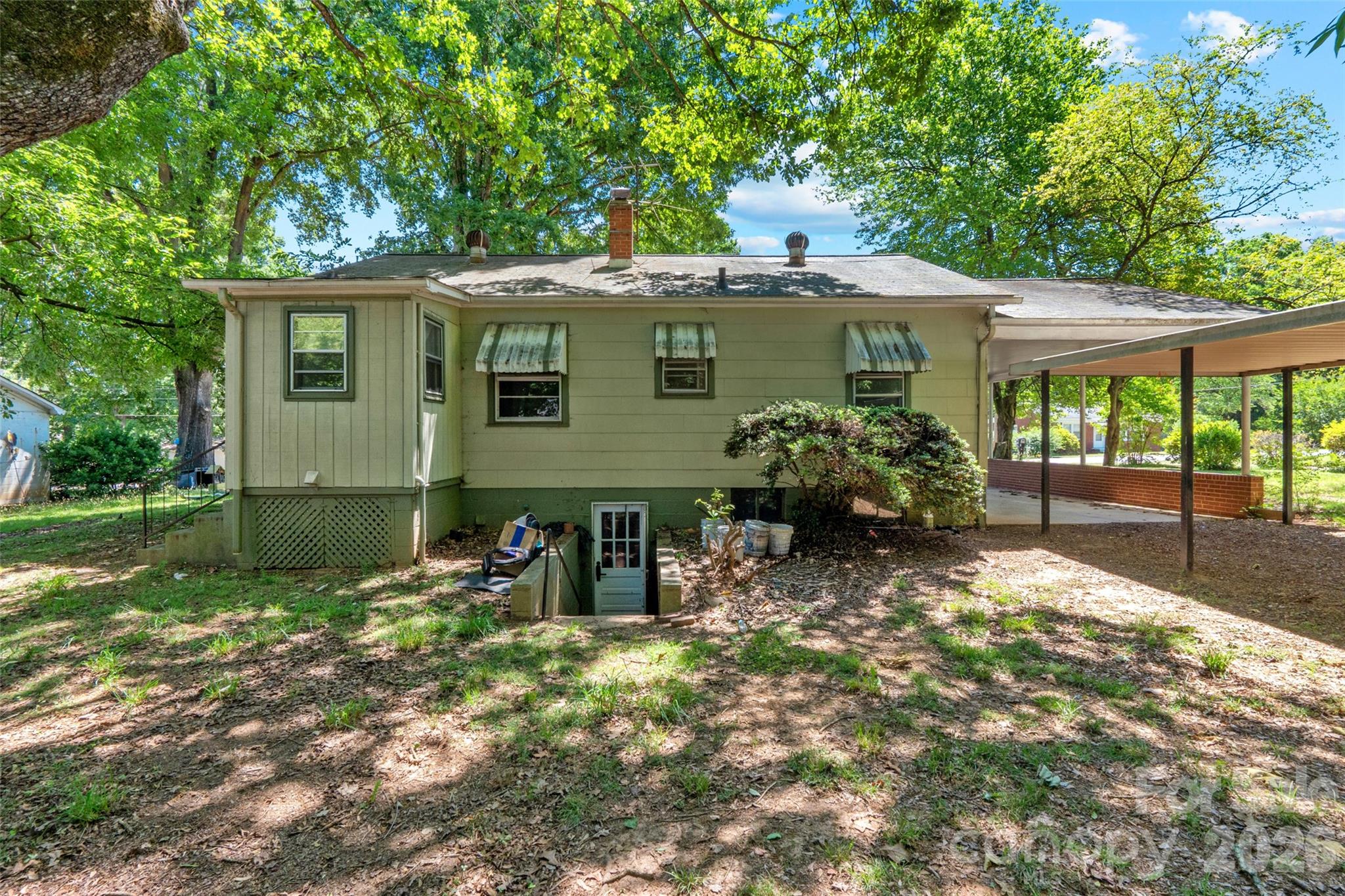 412 Eastside Drive — Statesville
