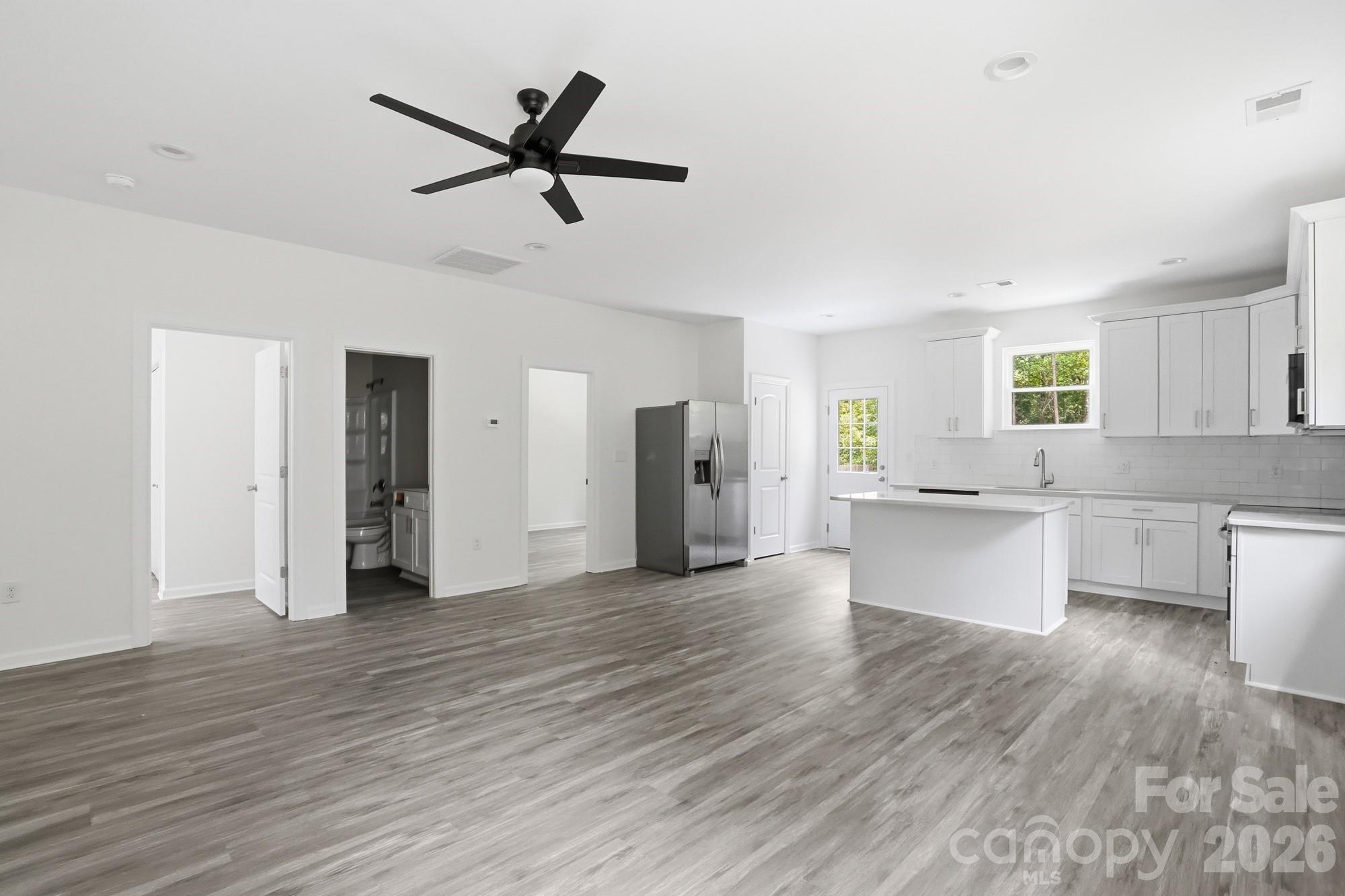1230 Wilmington Avenue — Statesville