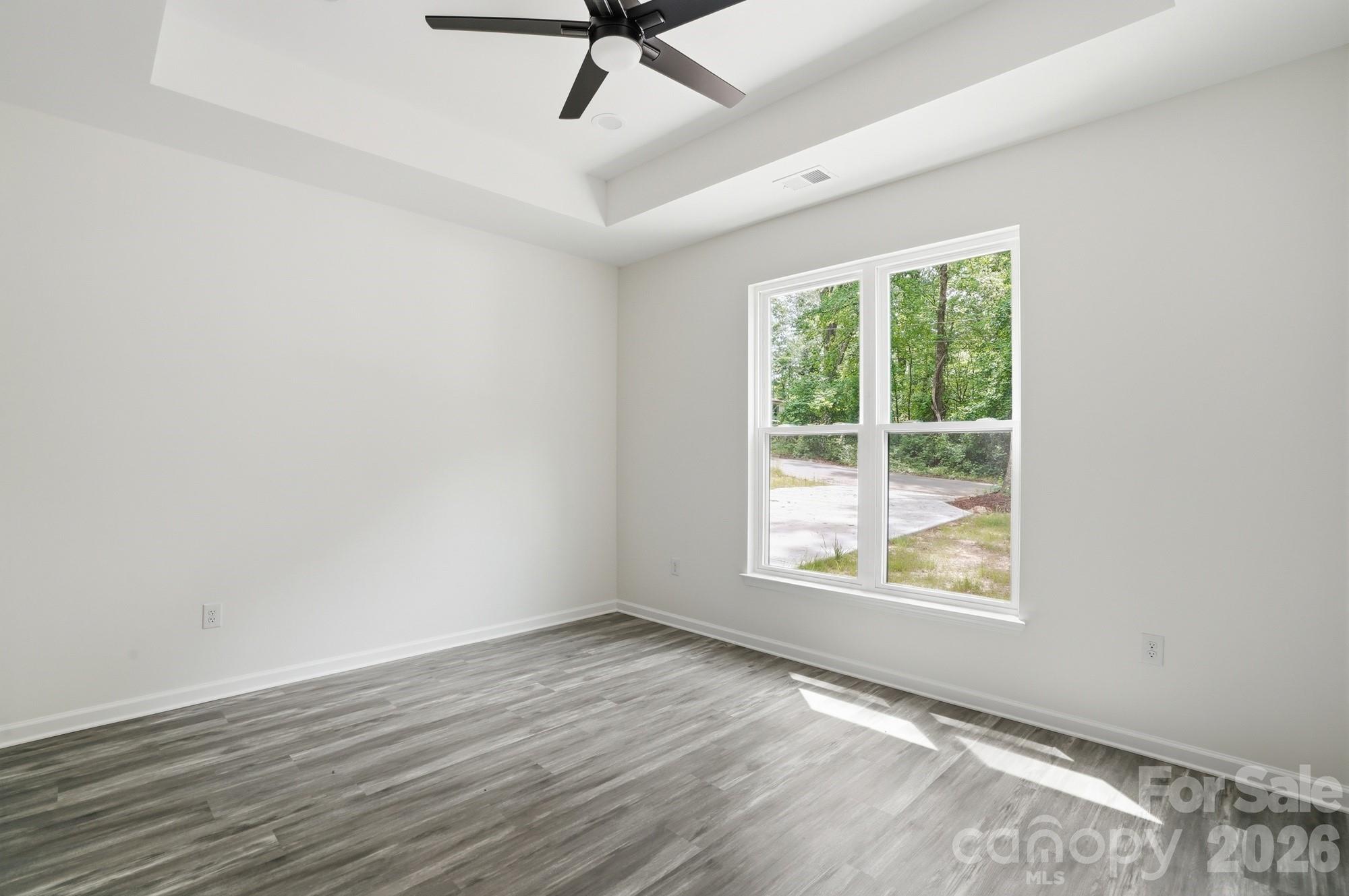 1230 Wilmington Avenue — Statesville