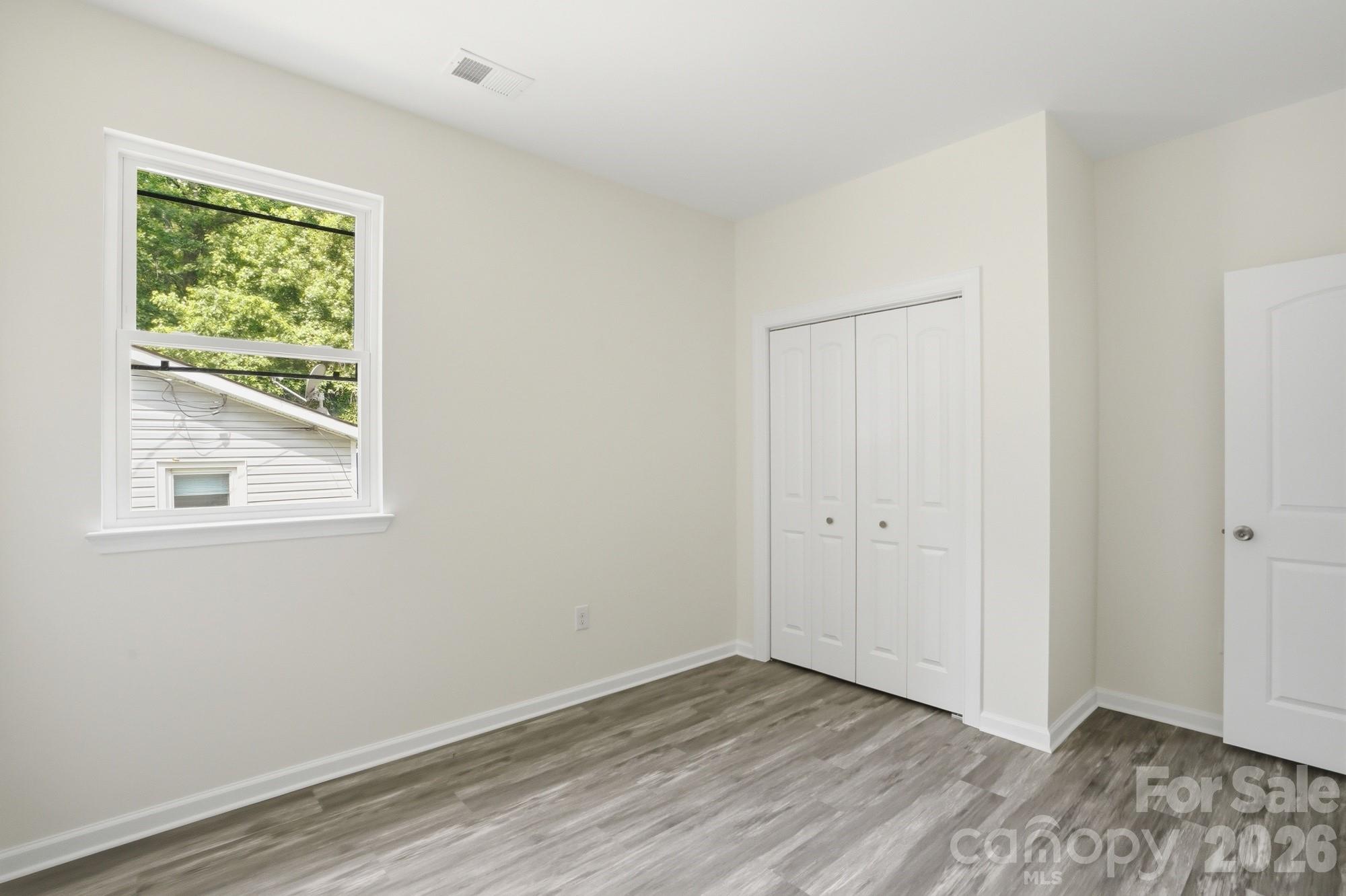 1230 Wilmington Avenue — Statesville