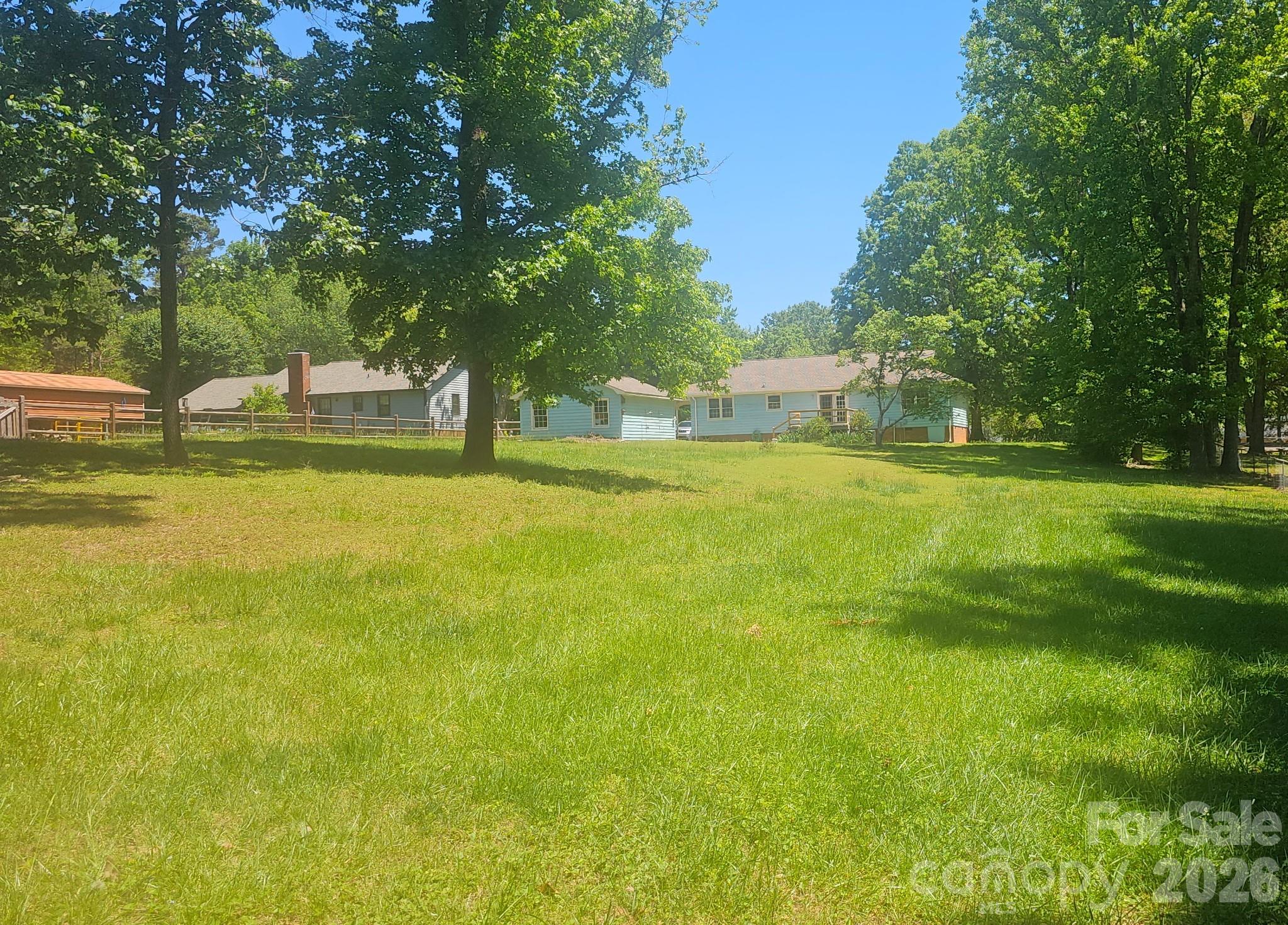 6016 Indian Brook Drive — Matthews