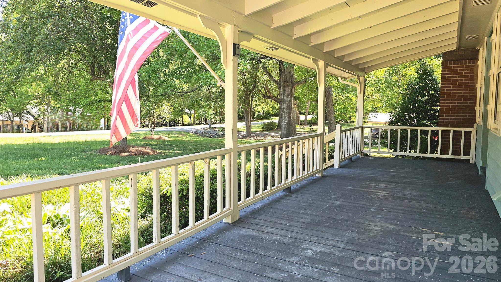 6016 Indian Brook Drive — Matthews
