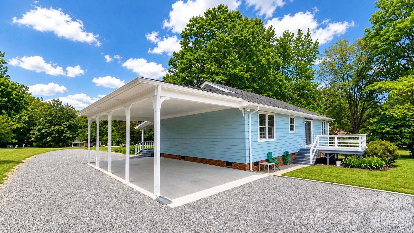 6016 Indian Brook Drive — Matthews