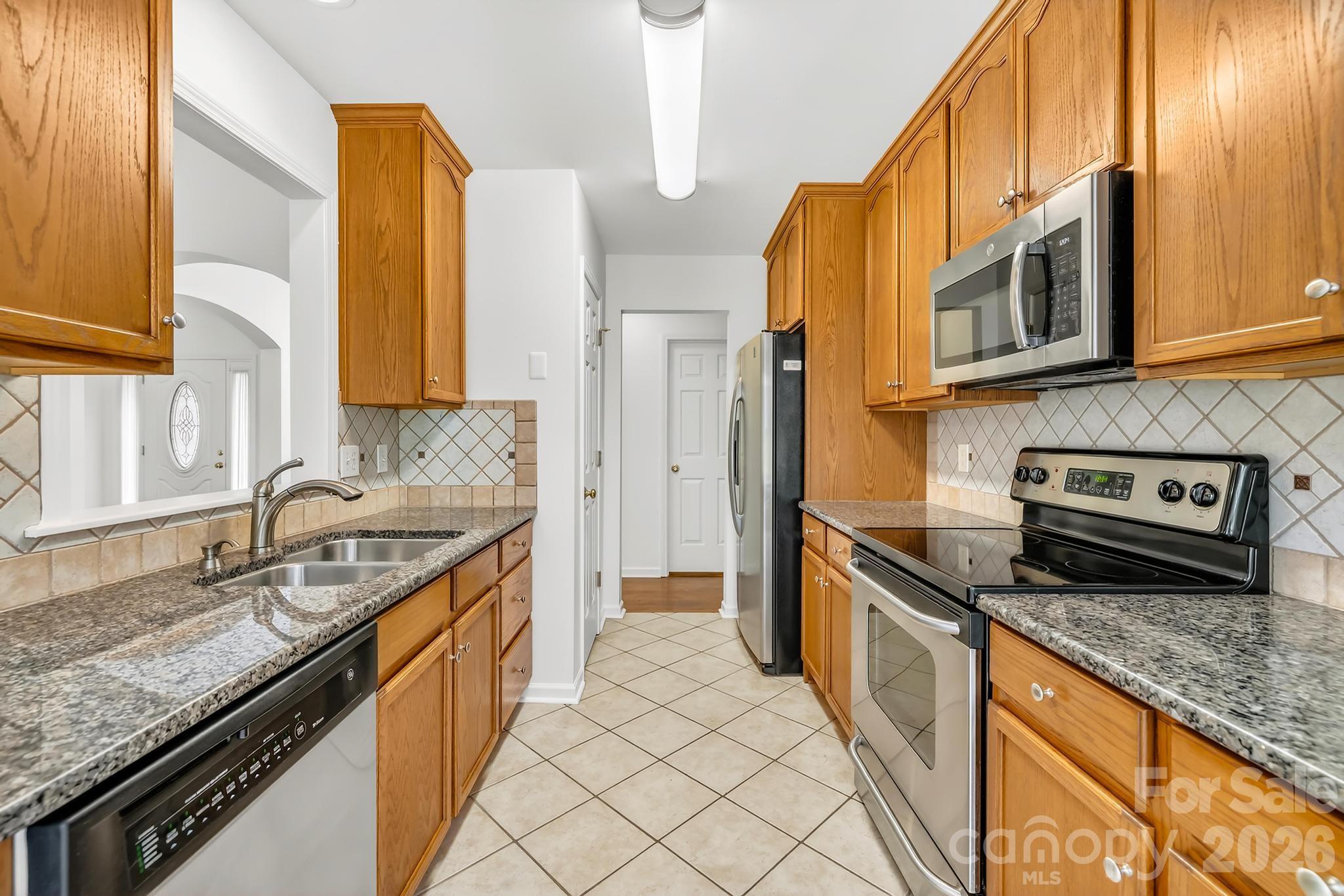 328 River Birch Circle — Mooresville