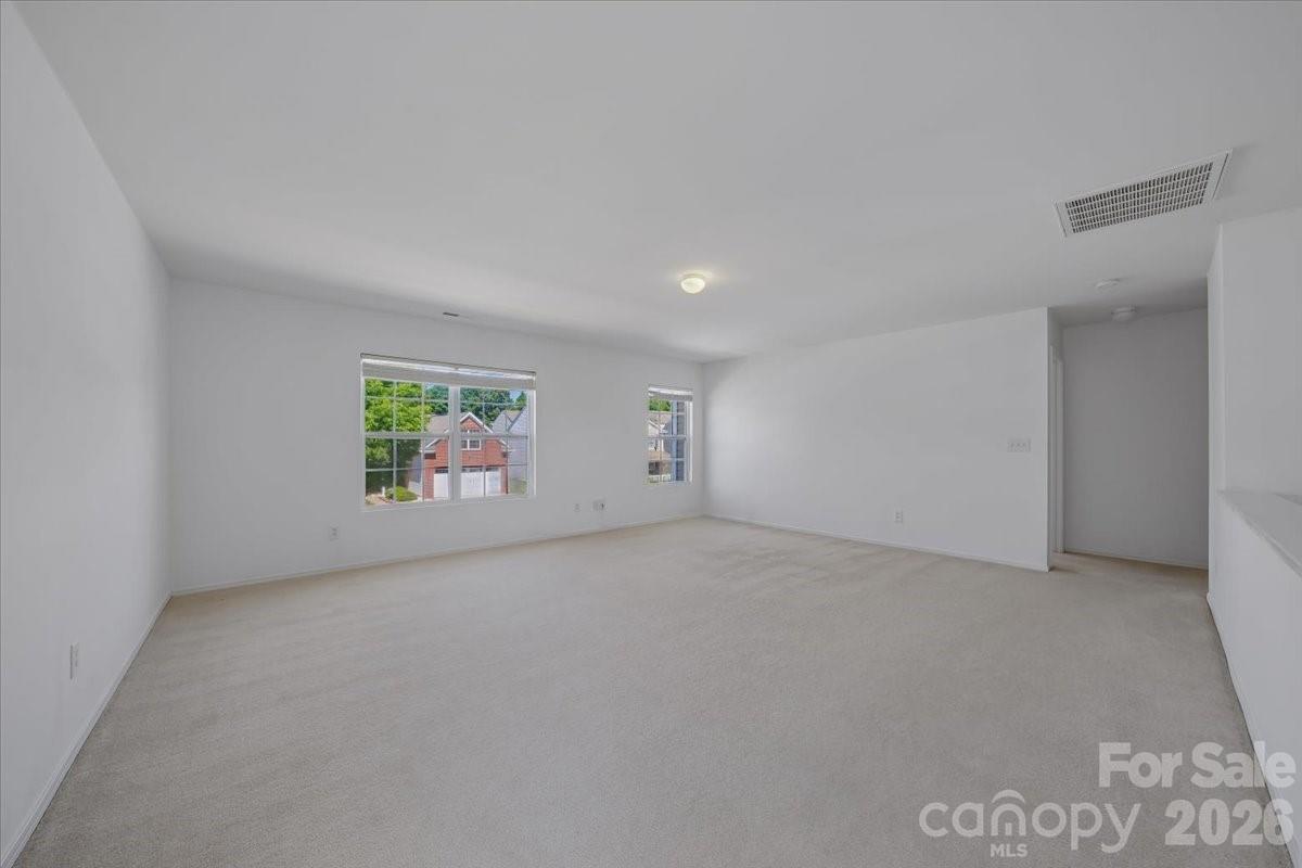 1000 Silverberry Street — Gastonia