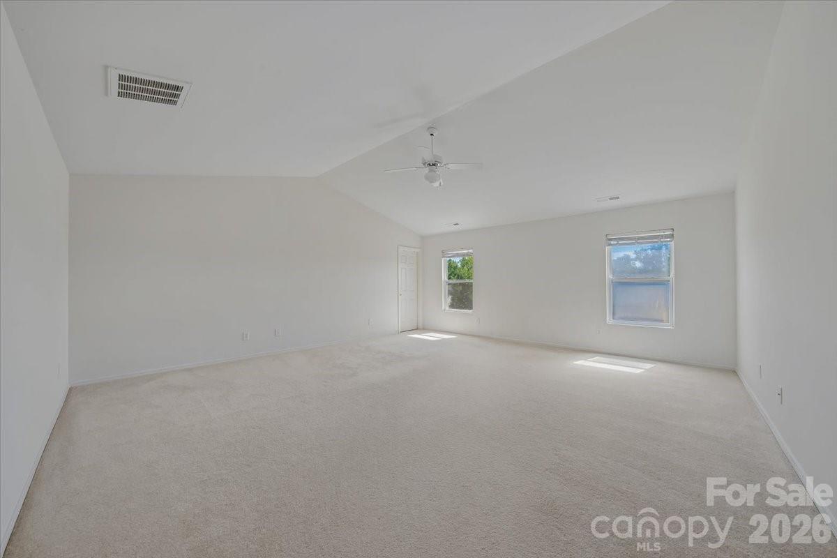 1000 Silverberry Street — Gastonia