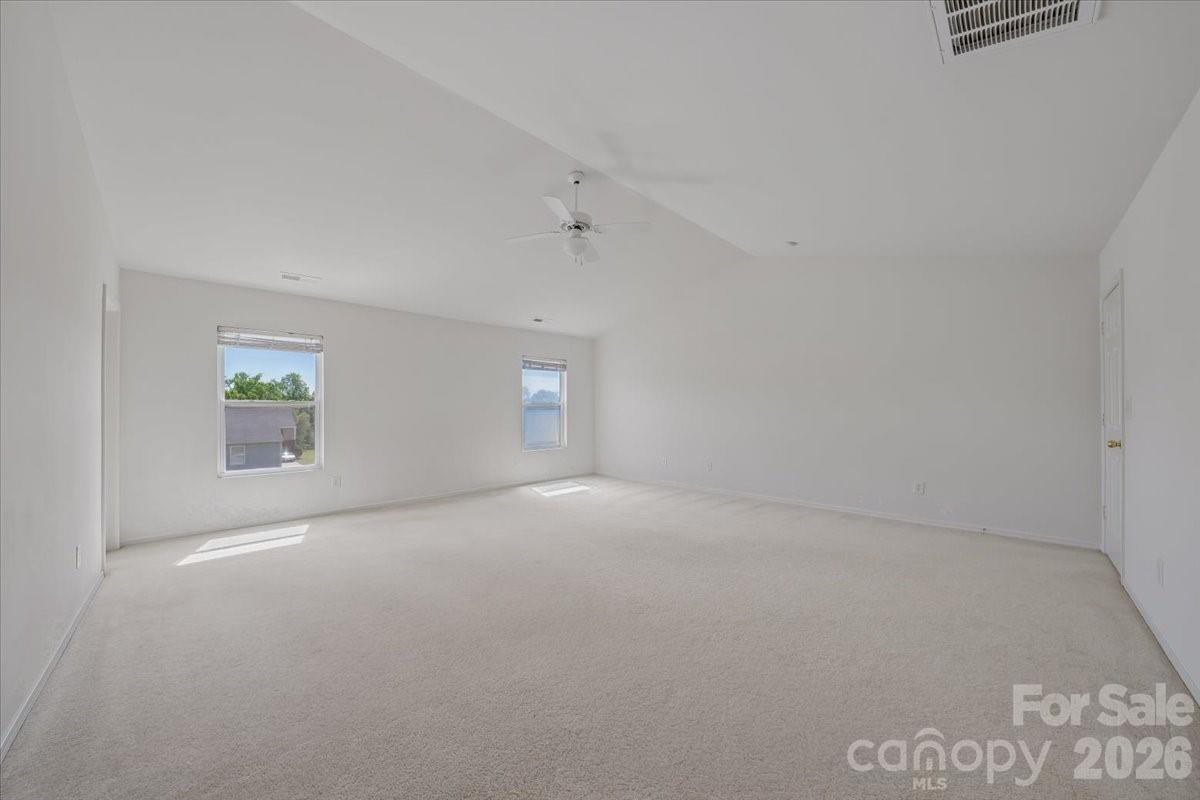 1000 Silverberry Street — Gastonia