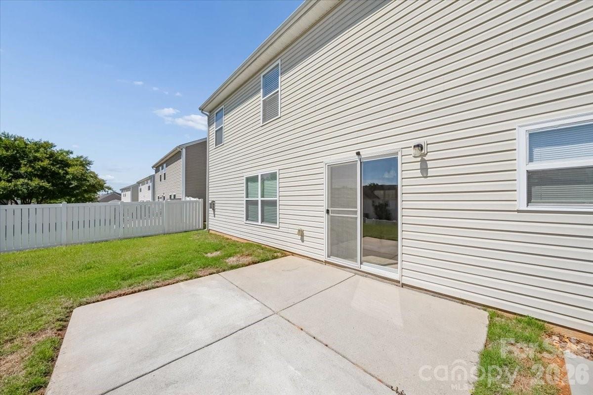 1000 Silverberry Street — Gastonia
