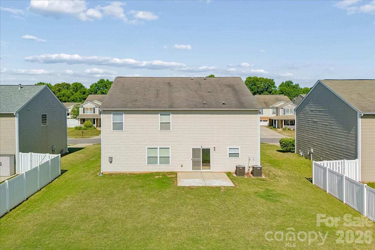 1000 Silverberry Street — Gastonia